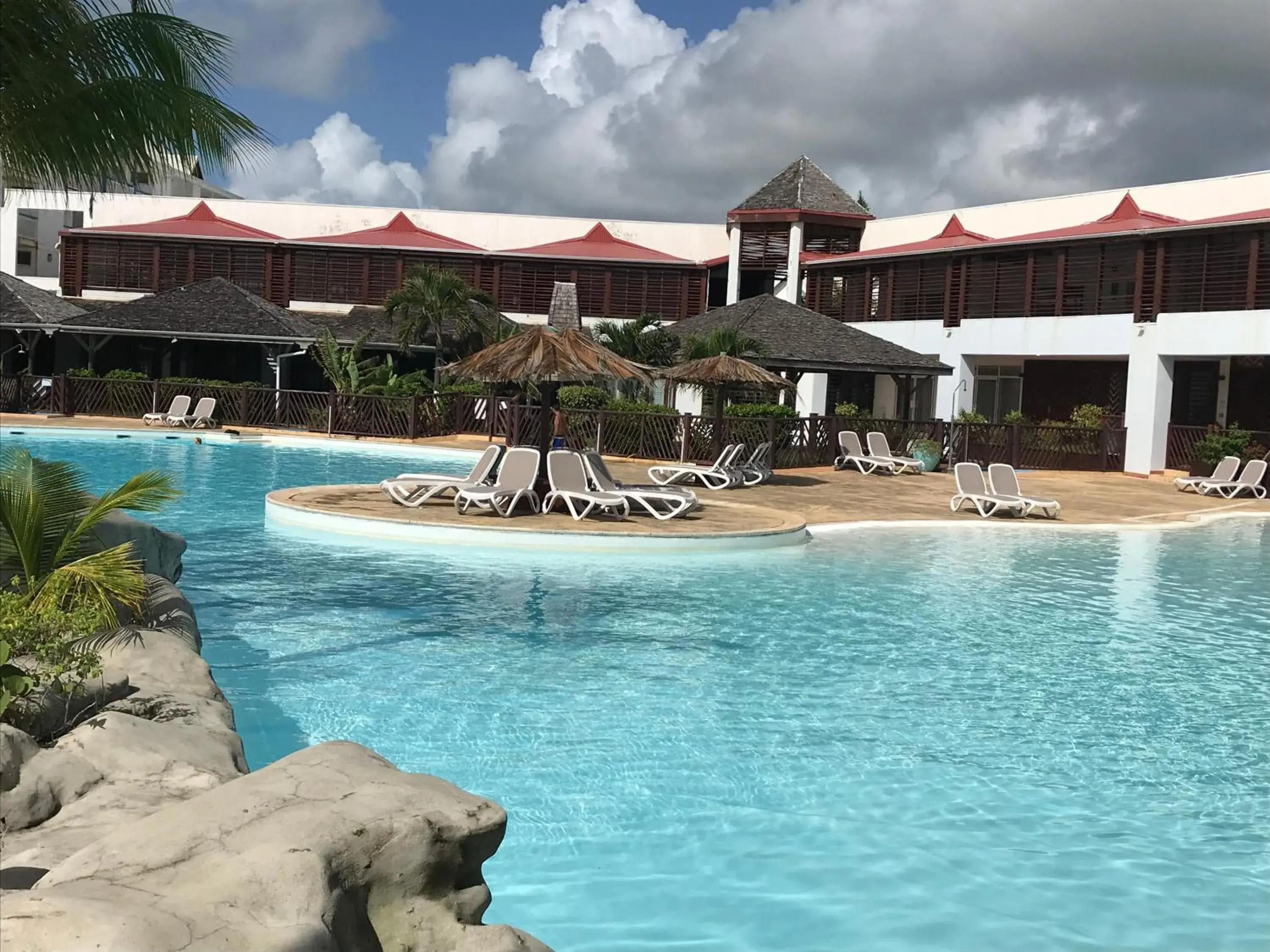 LE CAMASSIA - Studio de standing dans résidence privée avec accès Piscine et plage. LE CAMASSIA - Studio de standing dans résidence privée avec accès Piscine et plage.