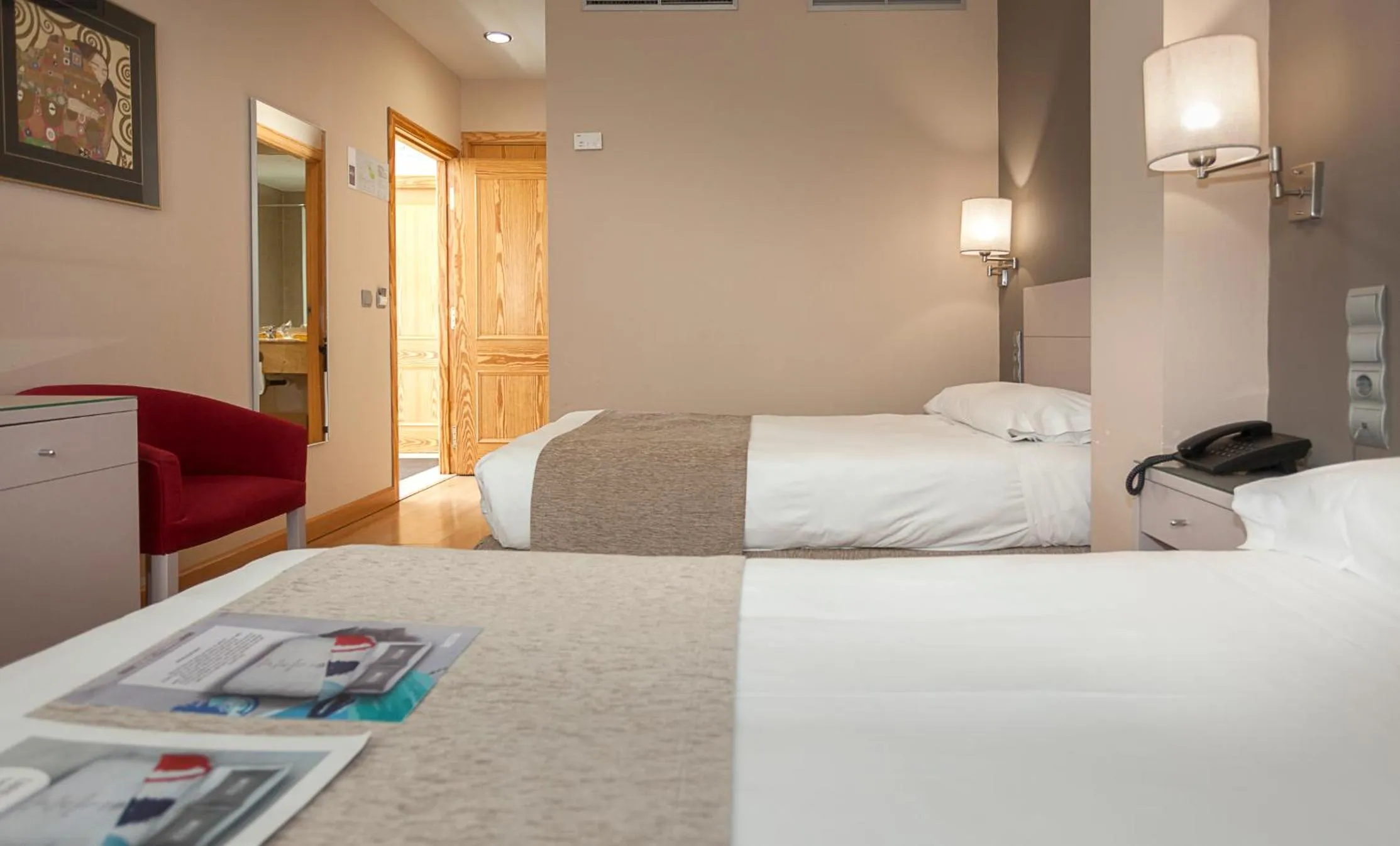 Bedroom, Bed in Hotel AACR Museo