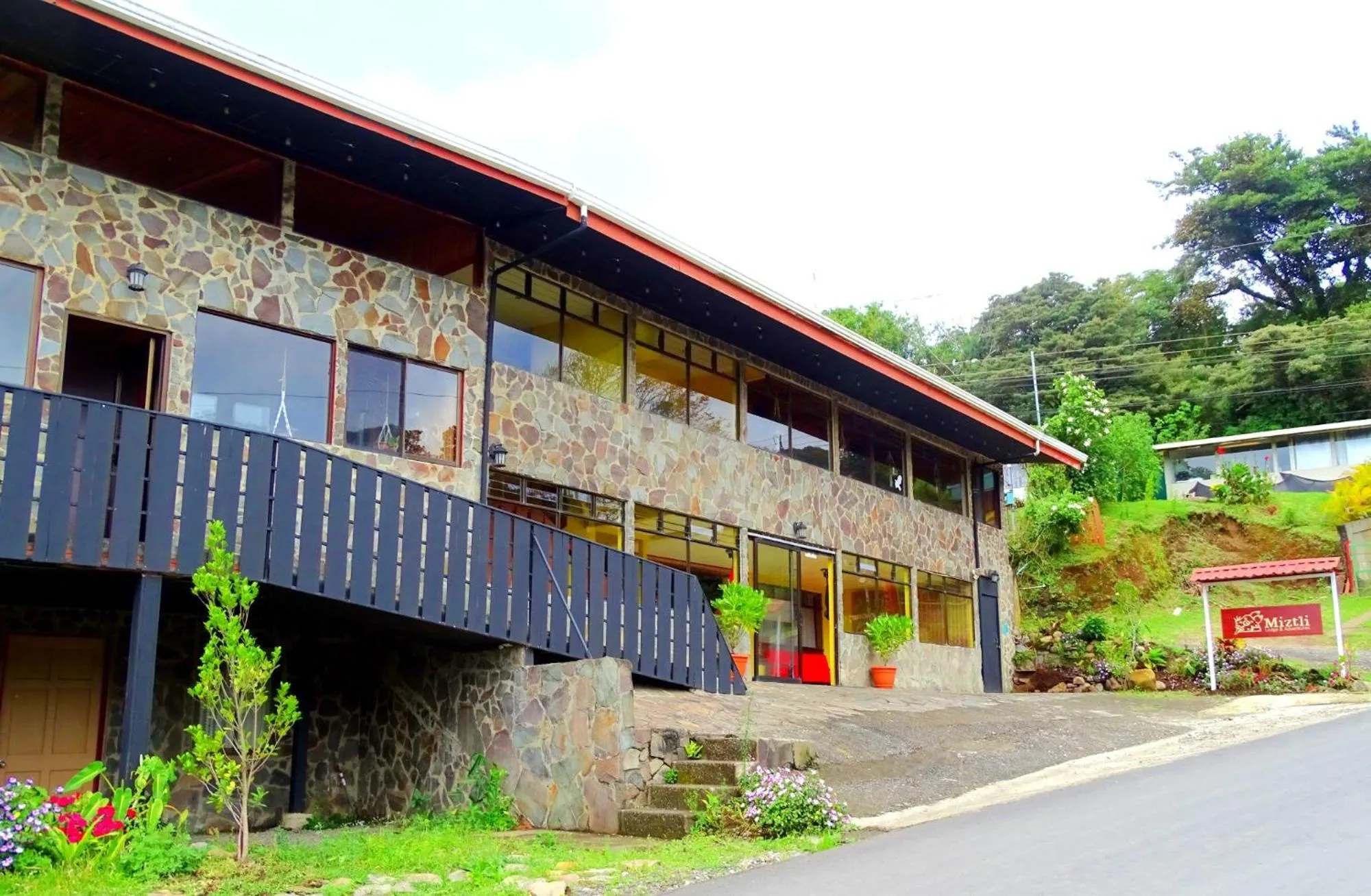 Property building in Miztli Lodge & Adventure