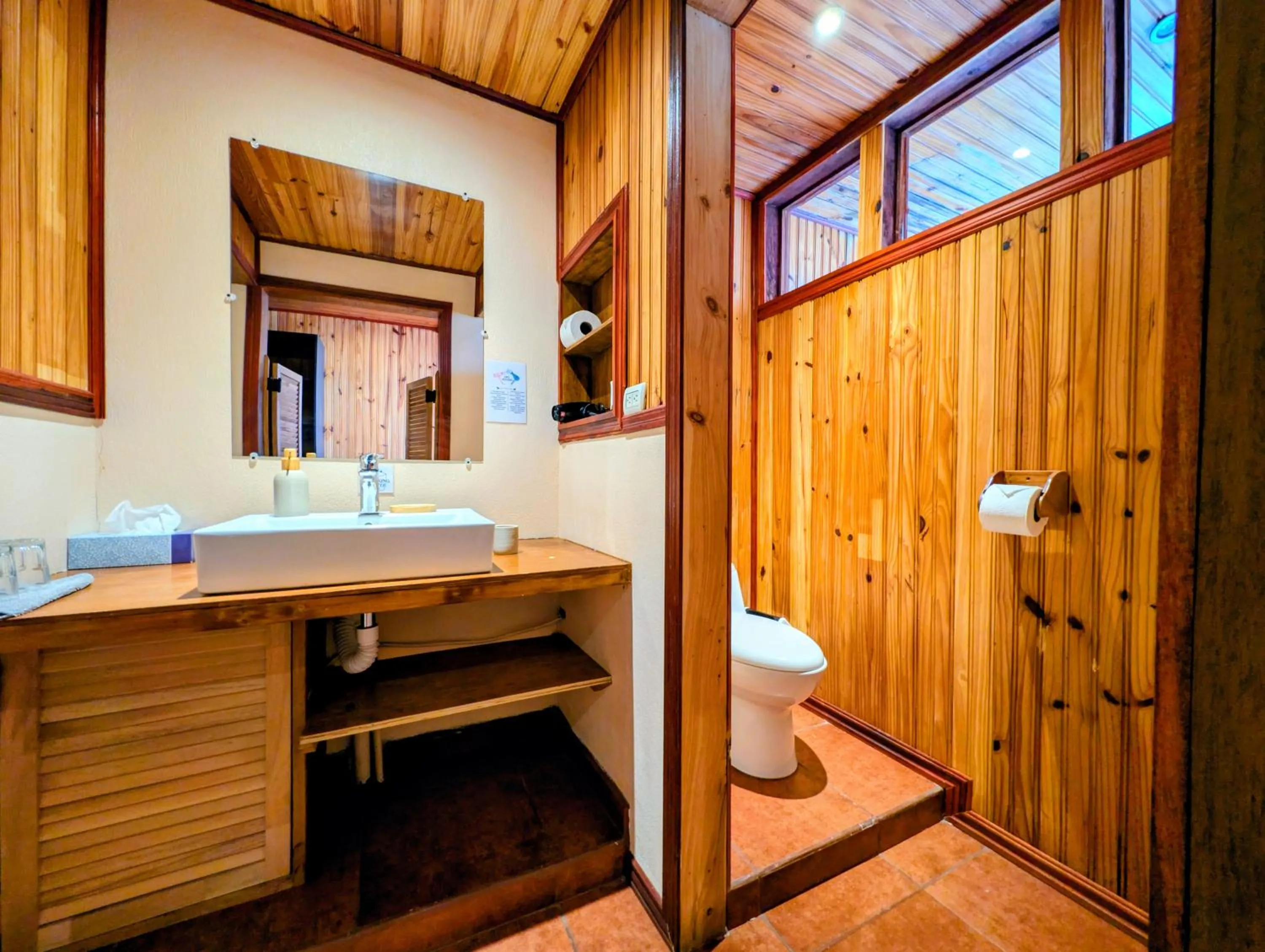 Miztli Lodge & Adventure