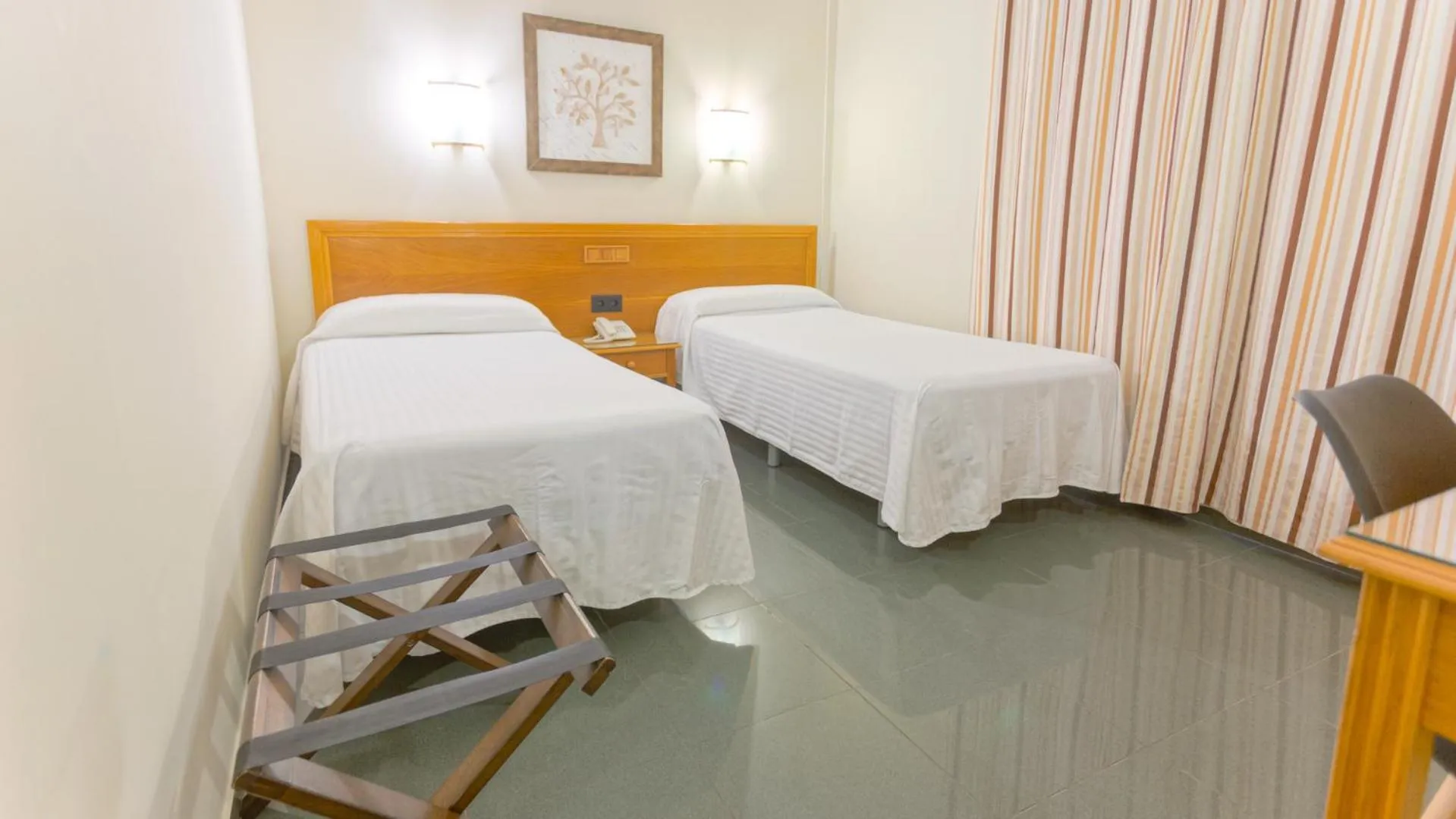 Decorative detail, Bed in Hotel Zeus