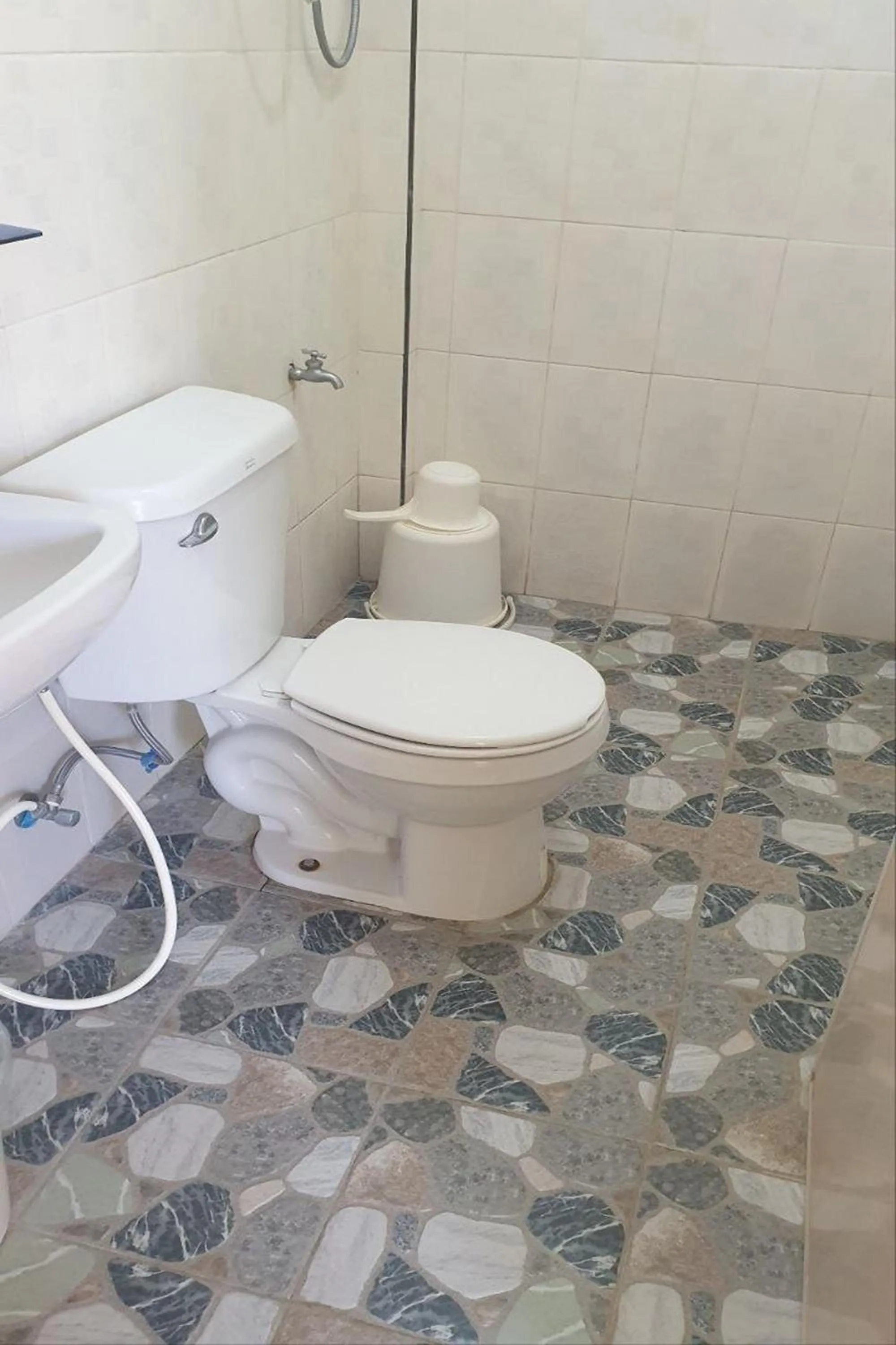 Bathroom in Hanbee's Resort Puerto Princesa Palawan