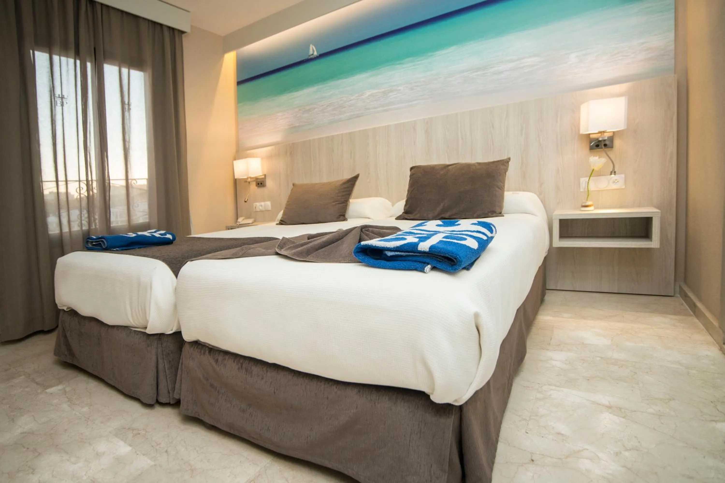 Bedroom, Bed in Benalmadena Palace Spa