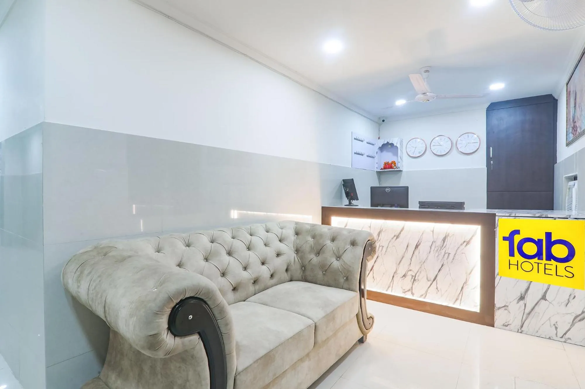 Lobby or reception in FabHotel Shyam Inn