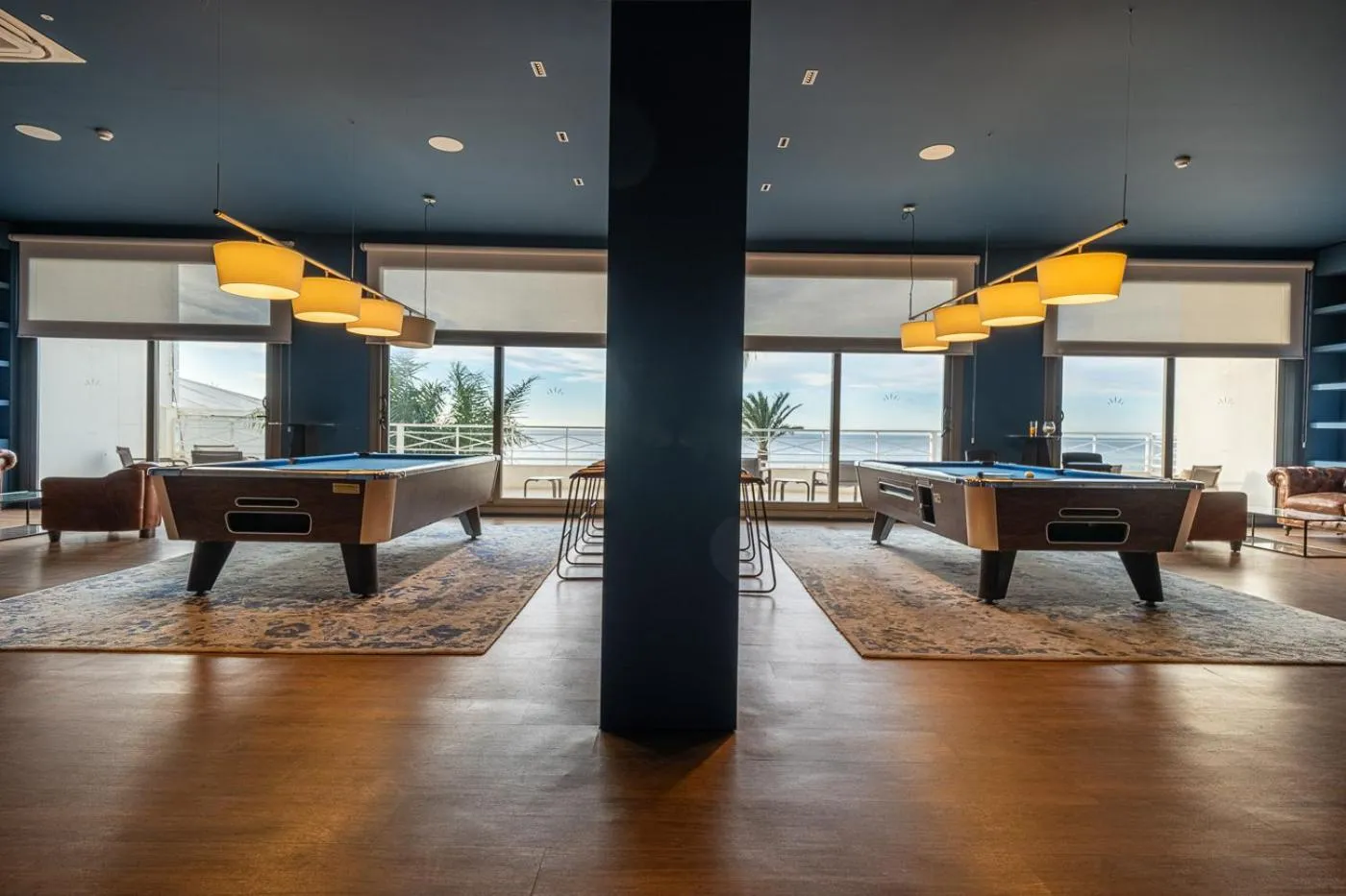 Lounge or bar in Estival Torrequebrada