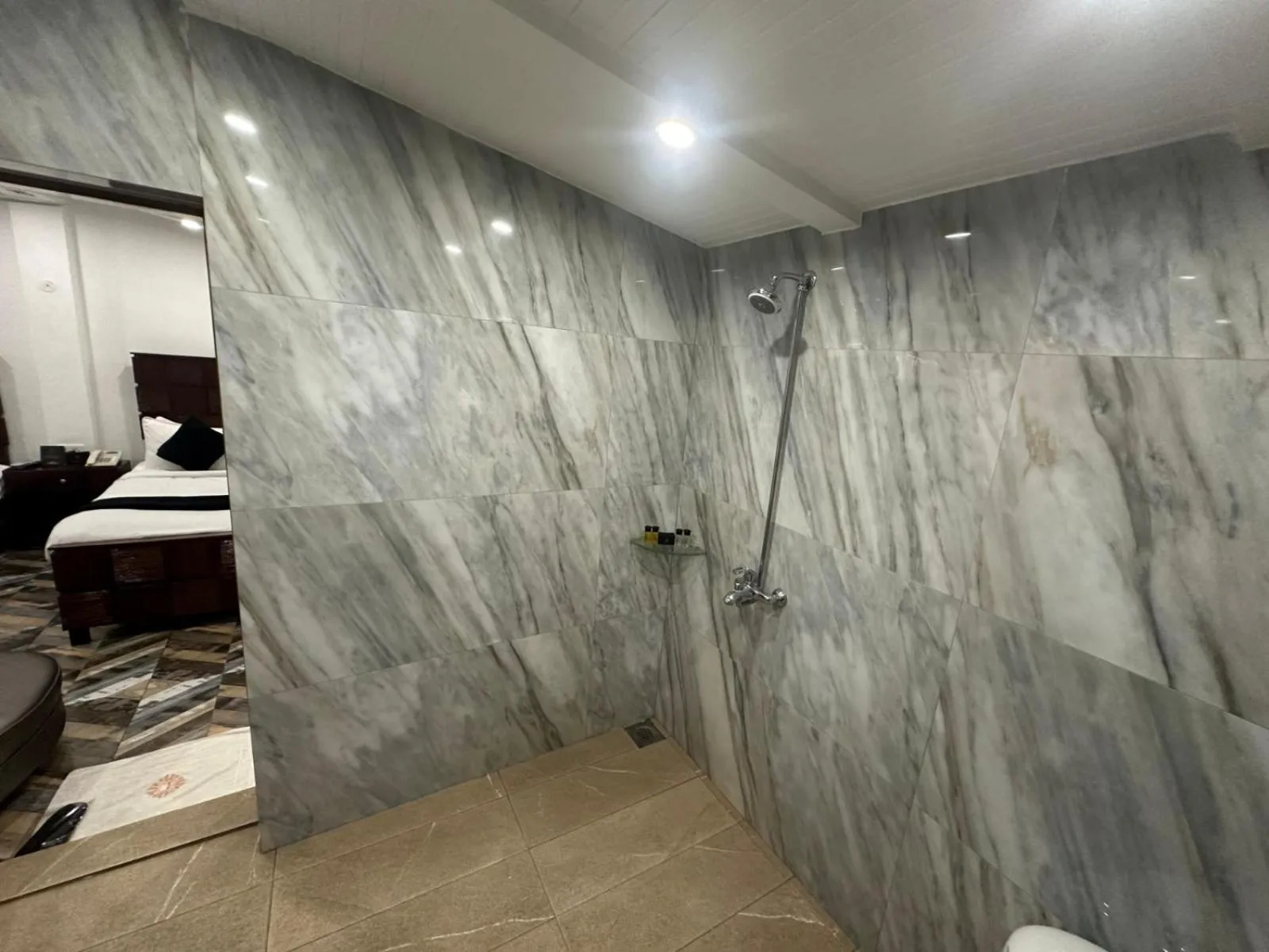 Lawrence View Hotel, Lahore