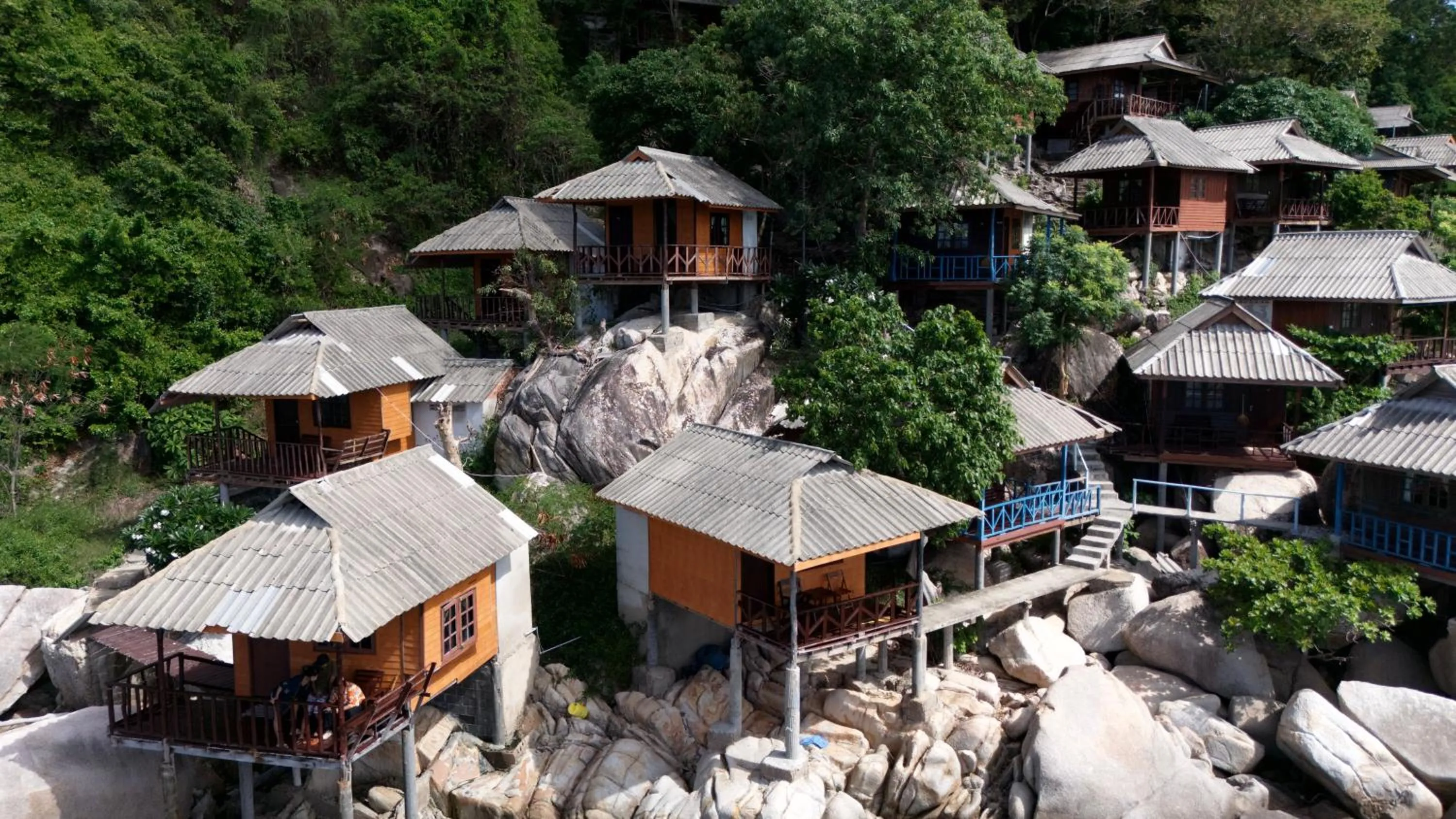 OK2 Mamajim Bungalows