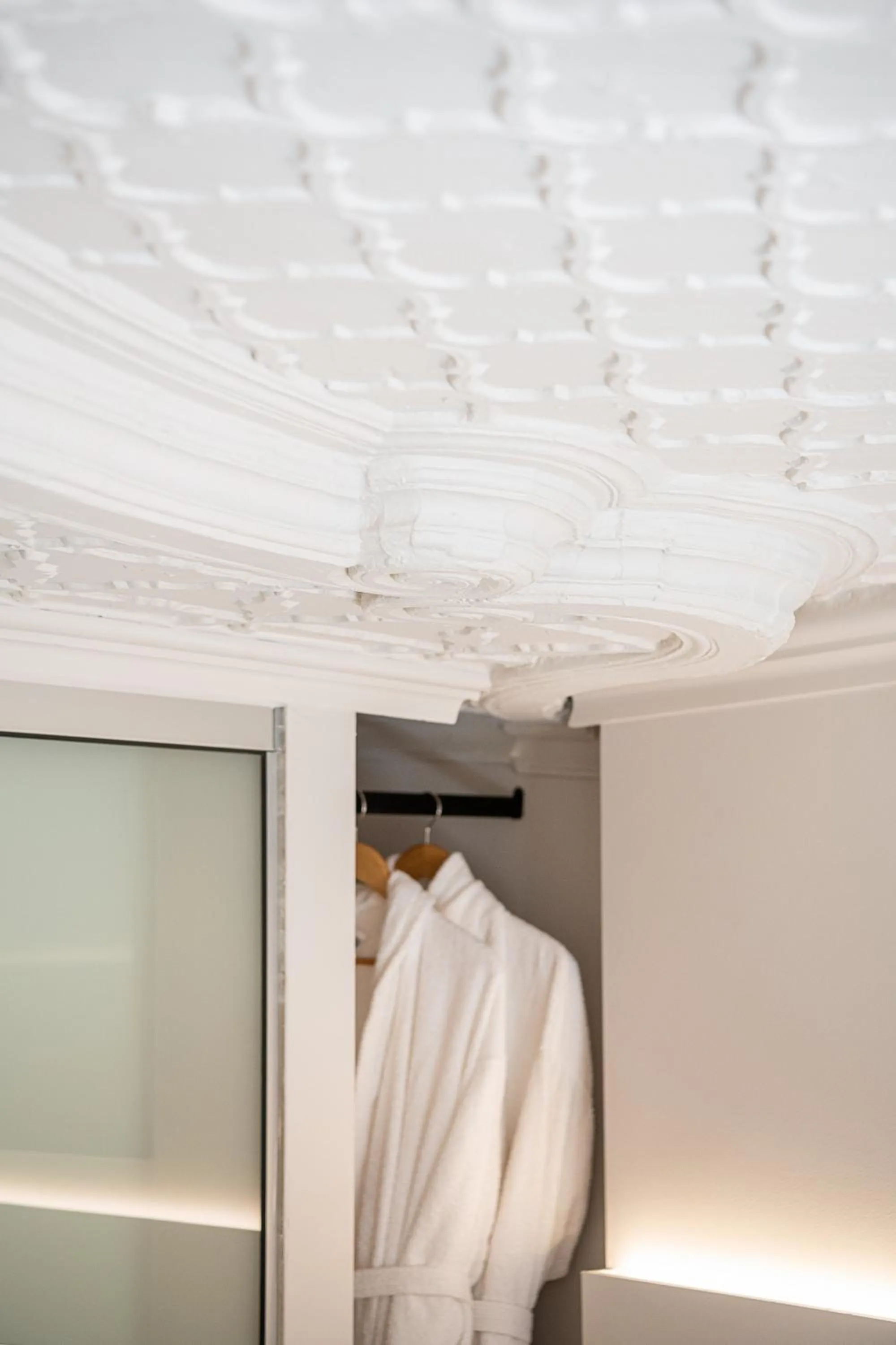 wardrobe in Elia Erato