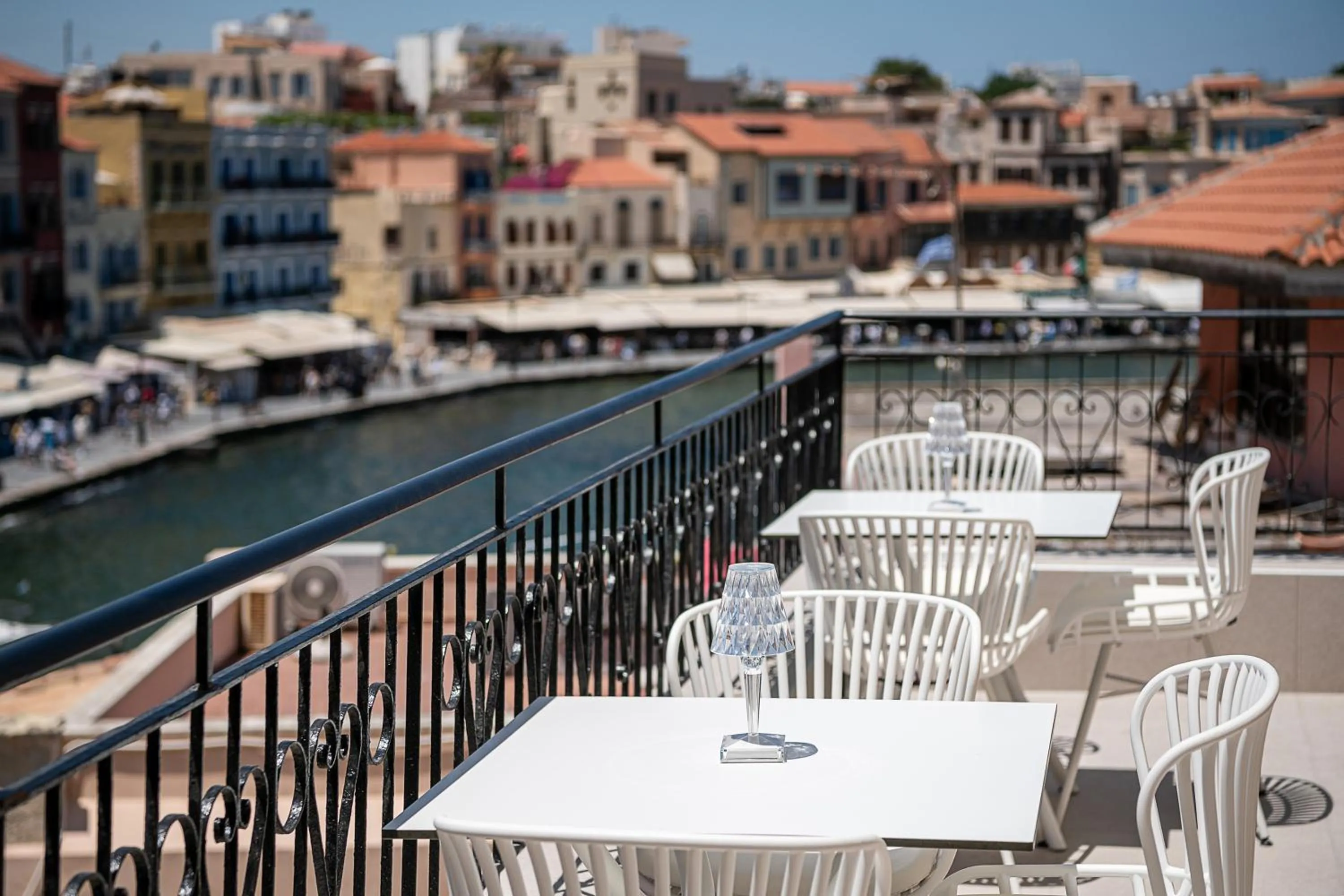 Property building in Elia Erato