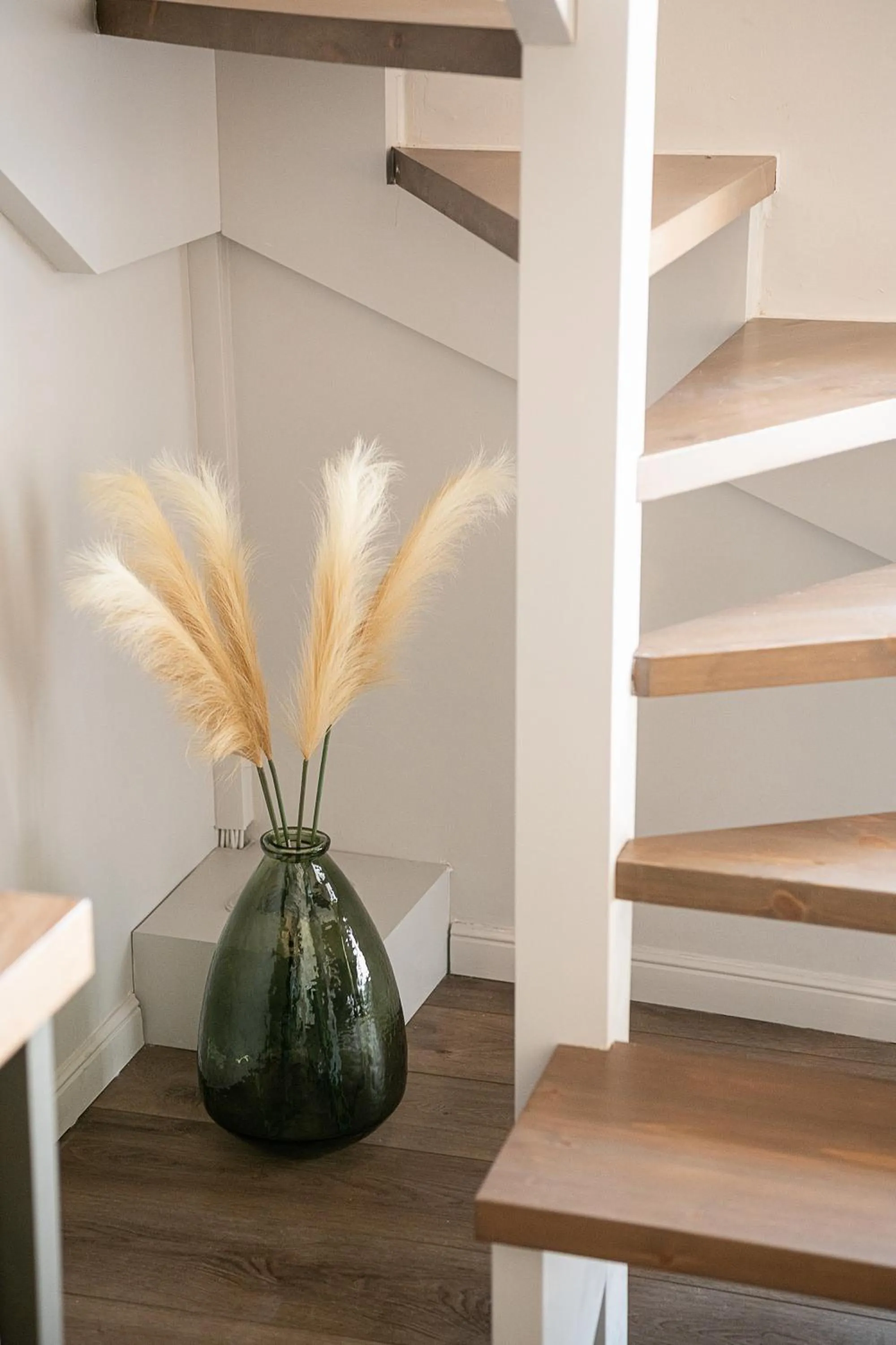 Decorative detail in Elia Erato