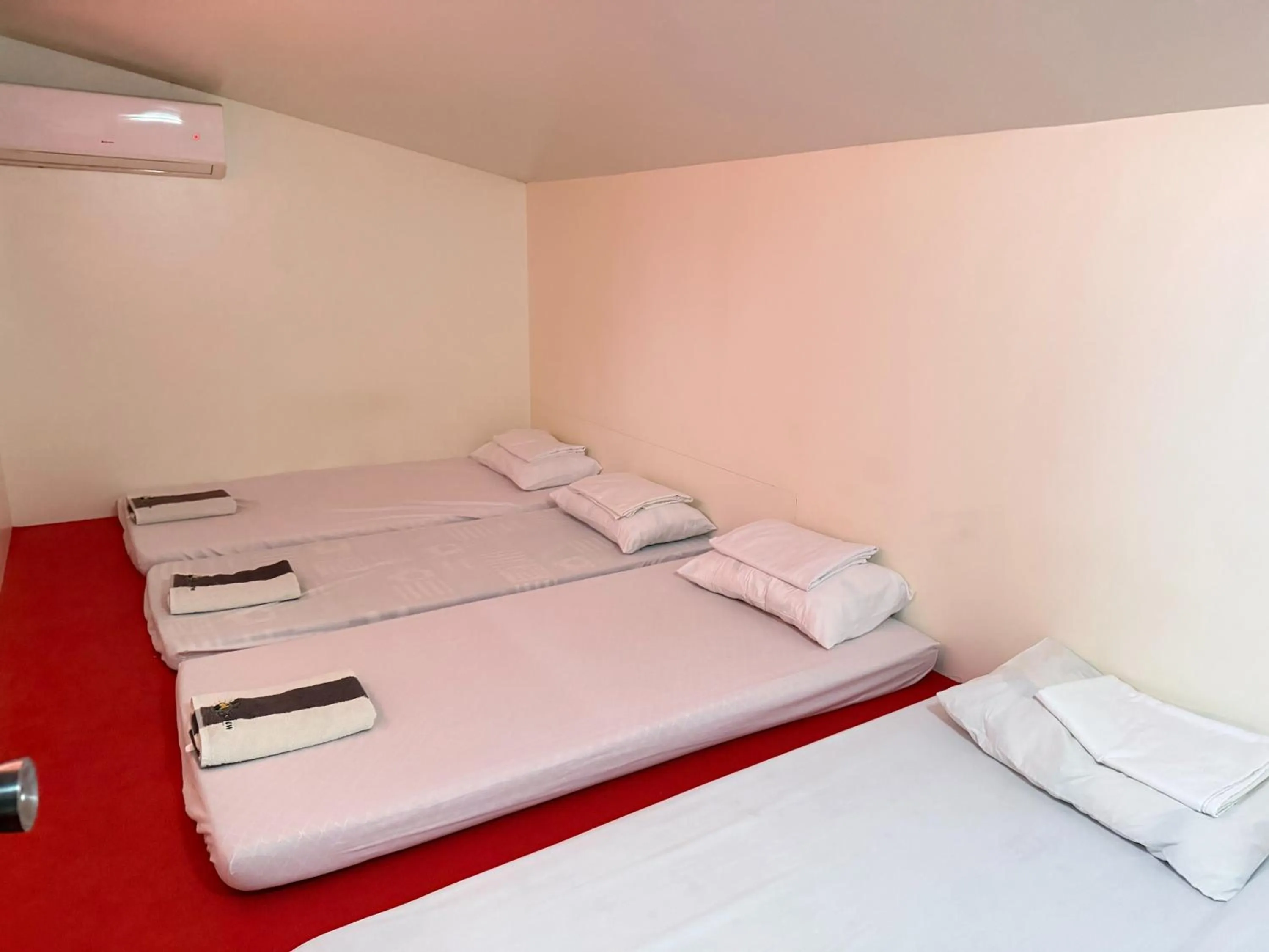 Bed in SEAVIEW BEACH RESORT