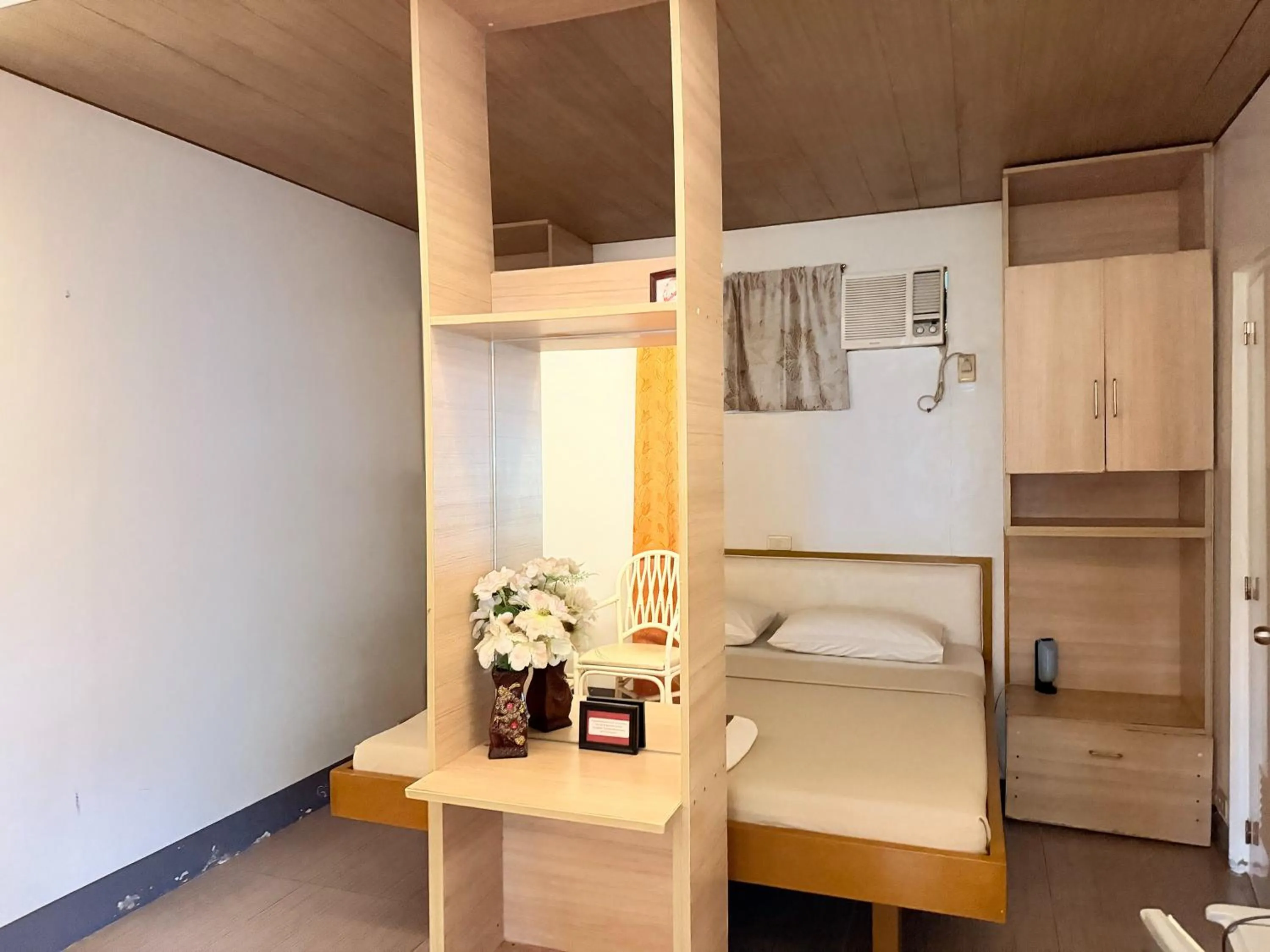 Bed in SEAVIEW BEACH RESORT