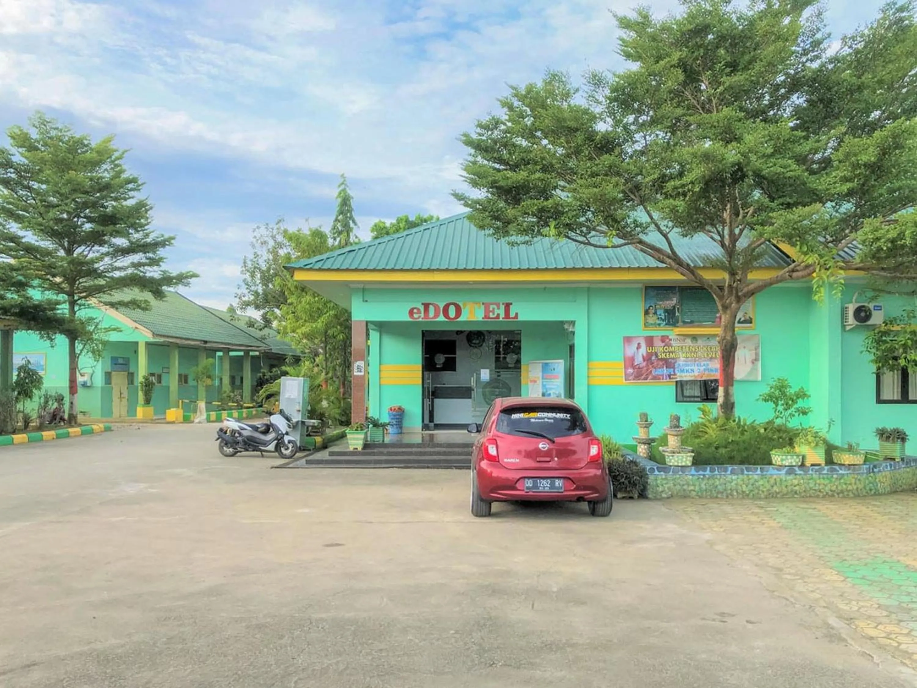 Property building in Edotel SMKN 2 Pinrang Mitra RedDoorz