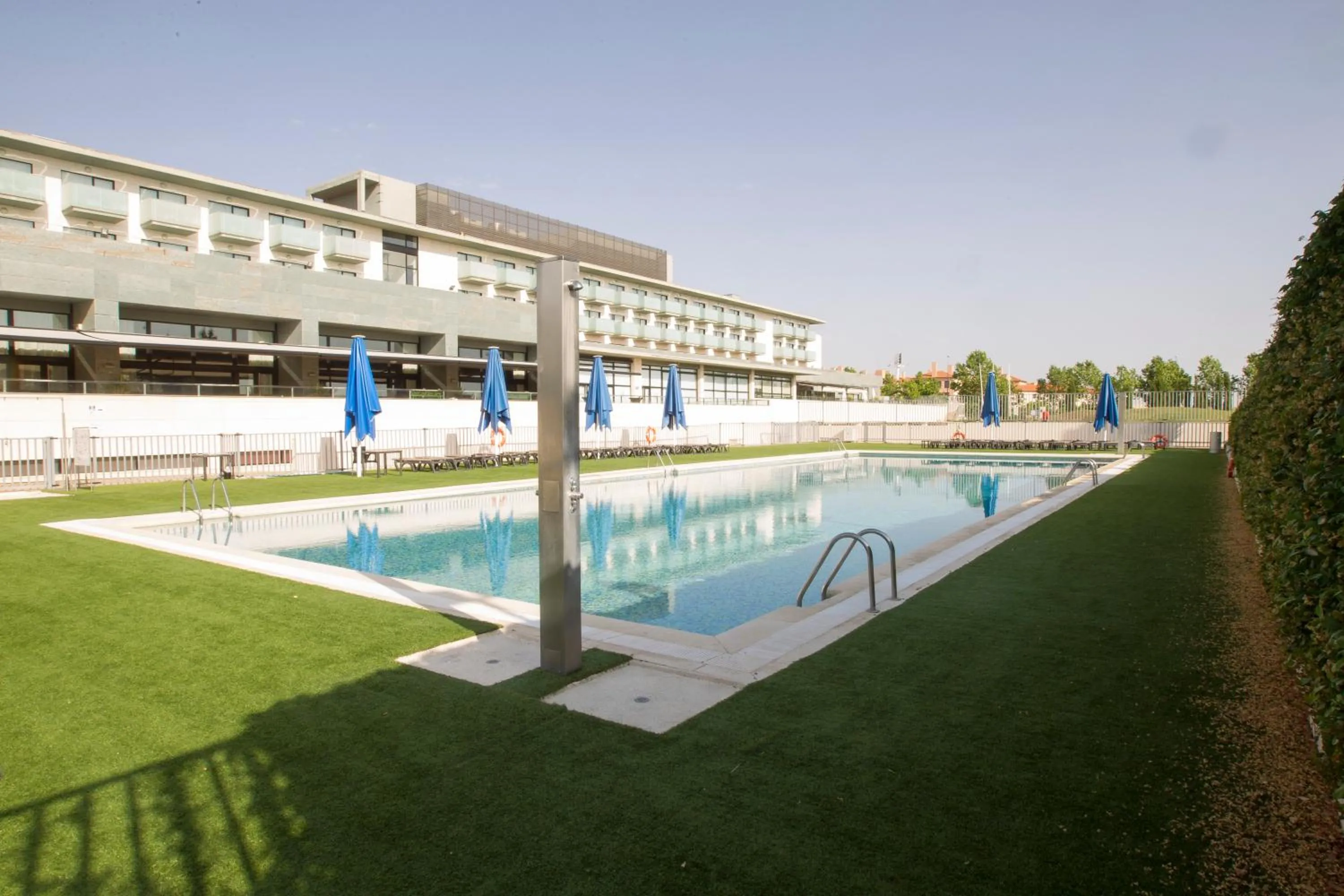 Swimming pool in Occidental Aranjuez