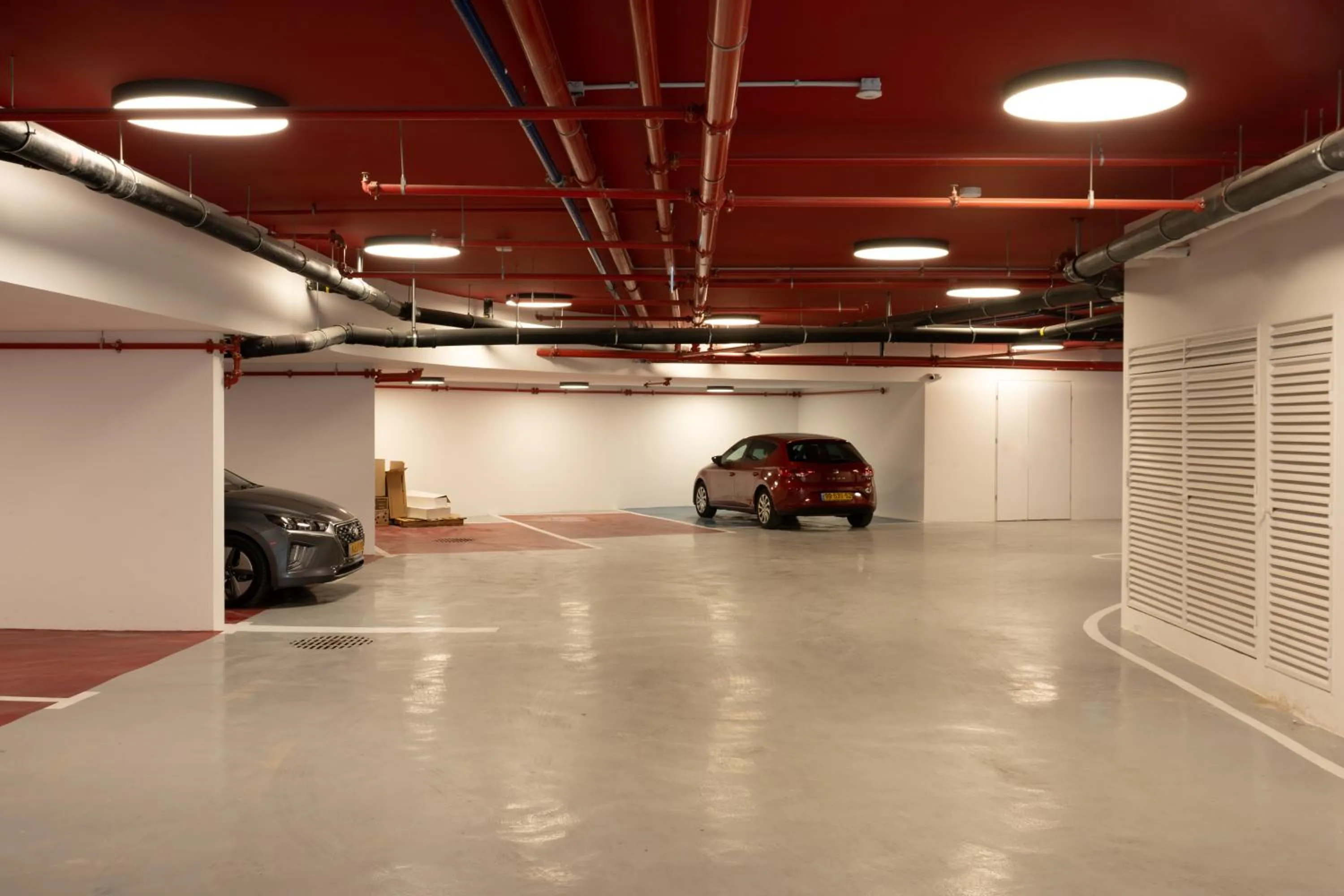 Parking in THE Y HOUSE