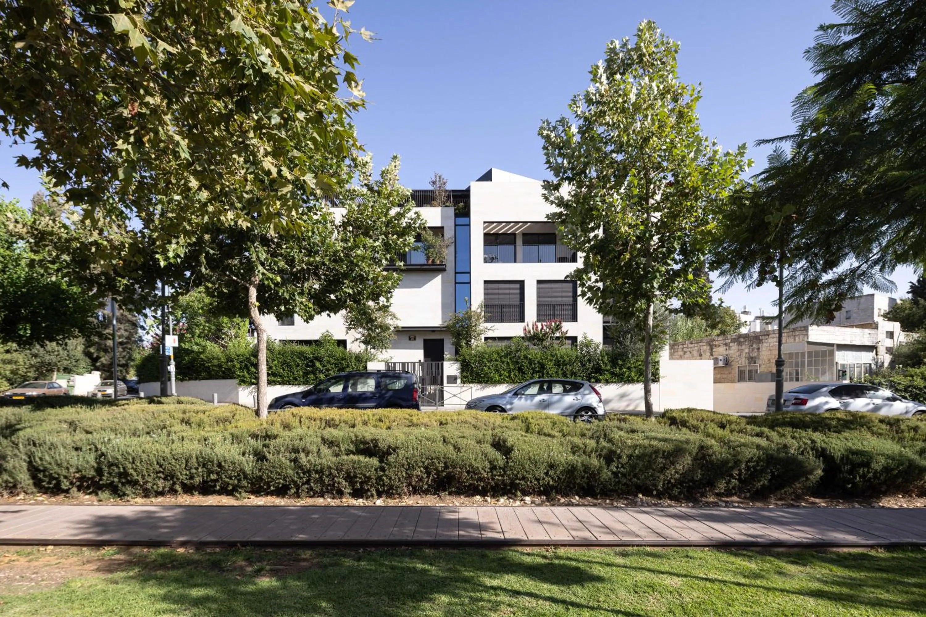 Property building in THE Y HOUSE