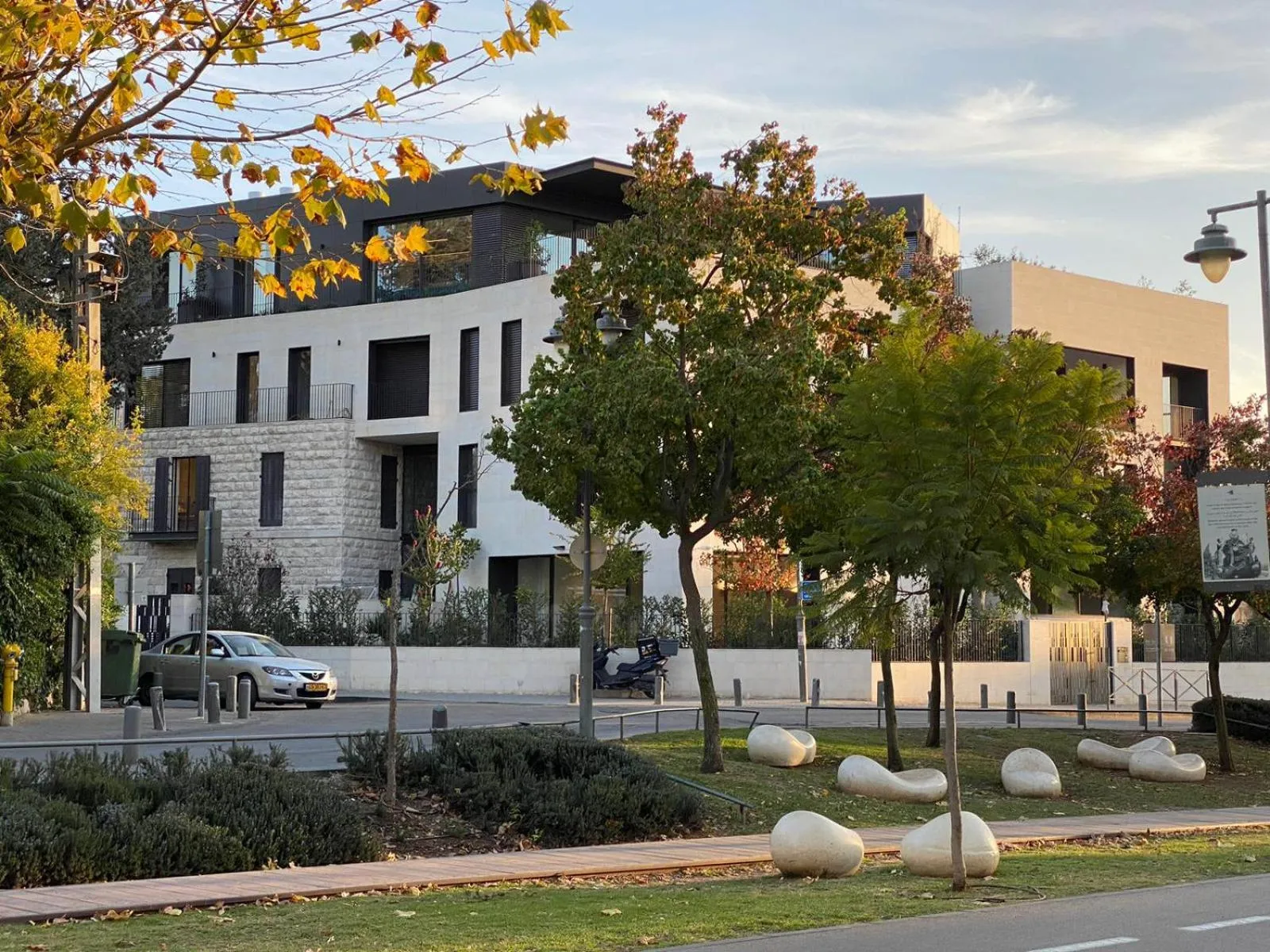 Property building in THE Y HOUSE