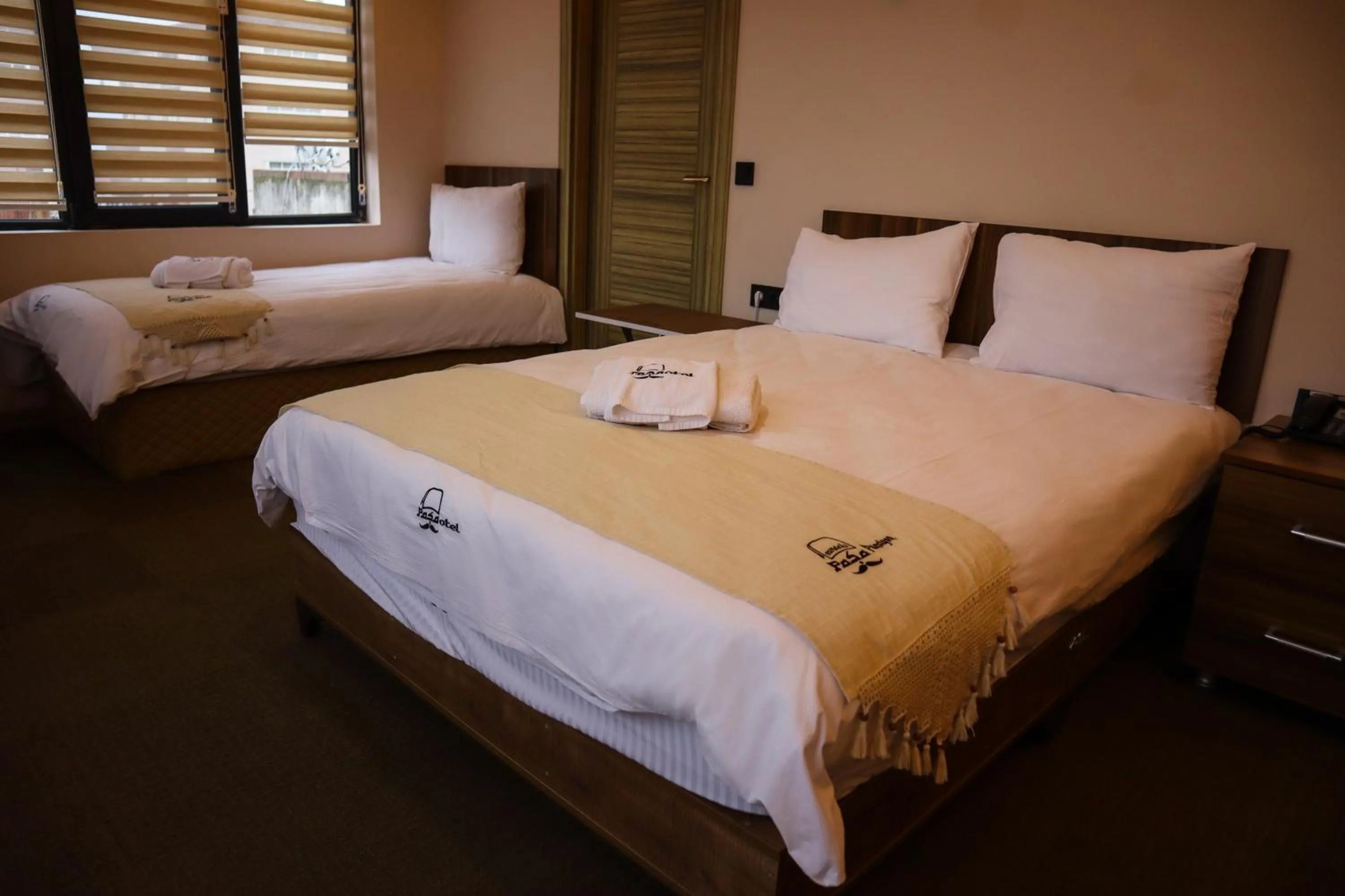 Photo of the whole room, Bed in Osmanlı Paşa Otel- Konaklama