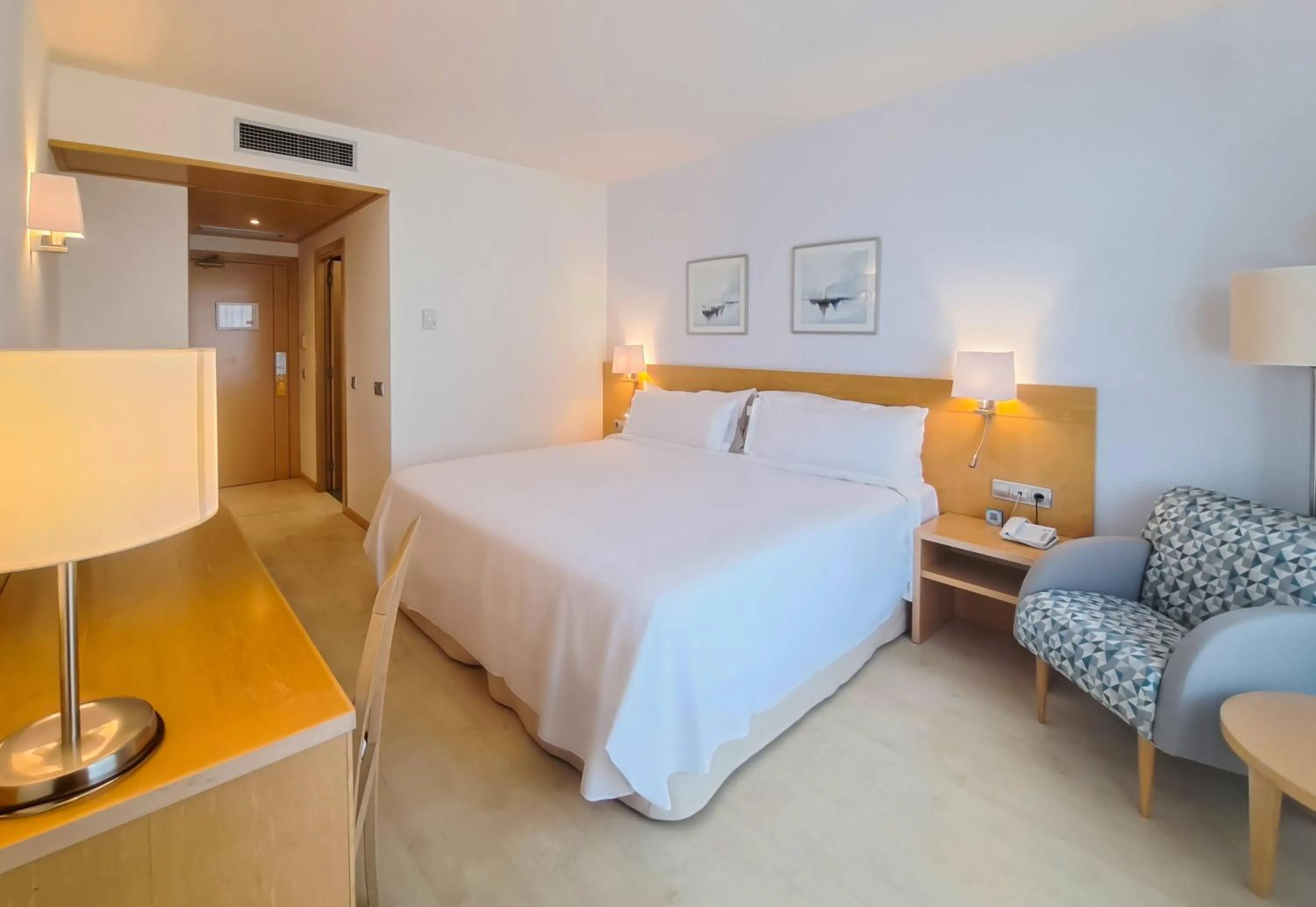 Property building, Bed in SOL Port Cambrils