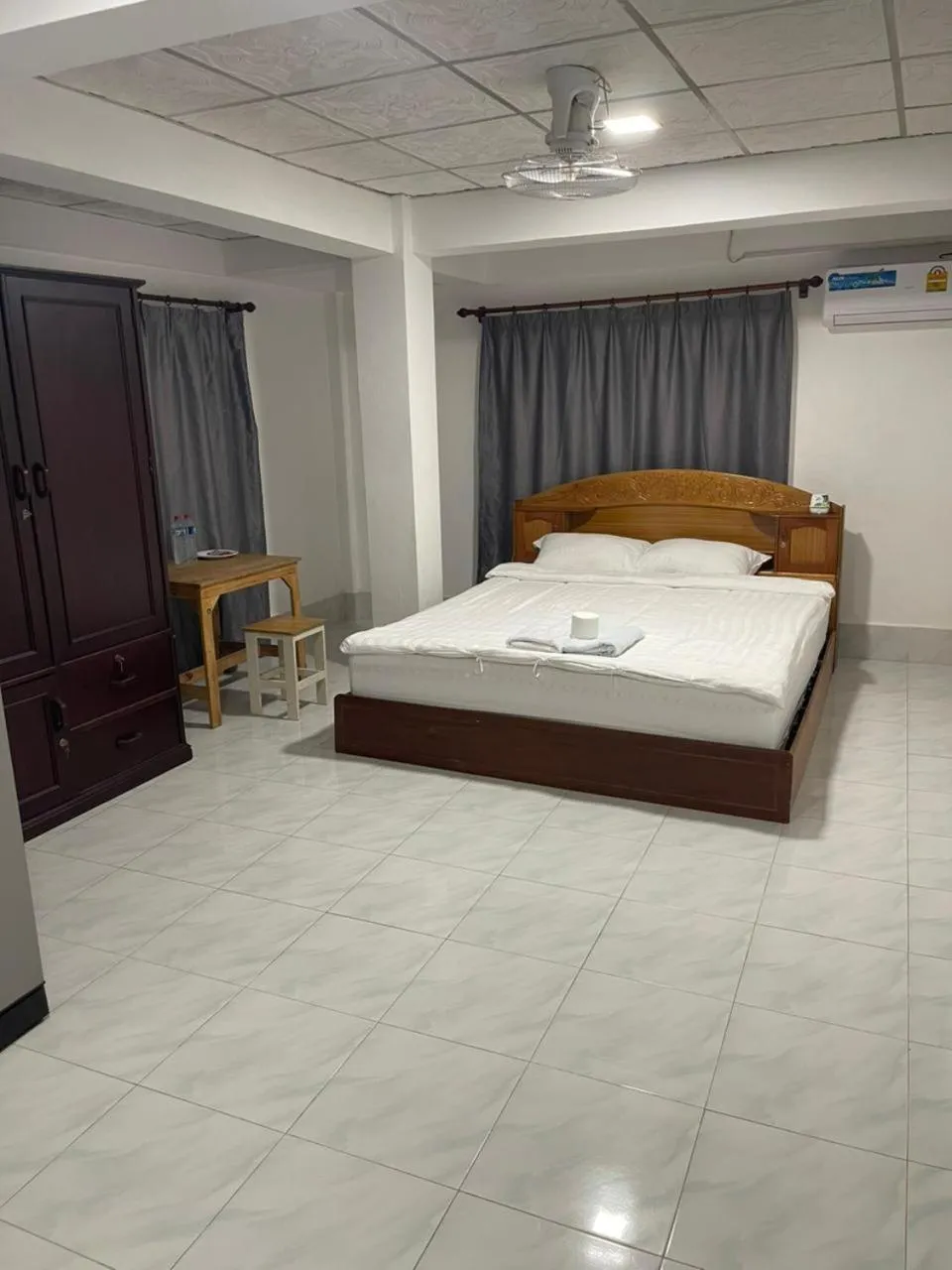 Bedroom in Ban Saylomleng Residence