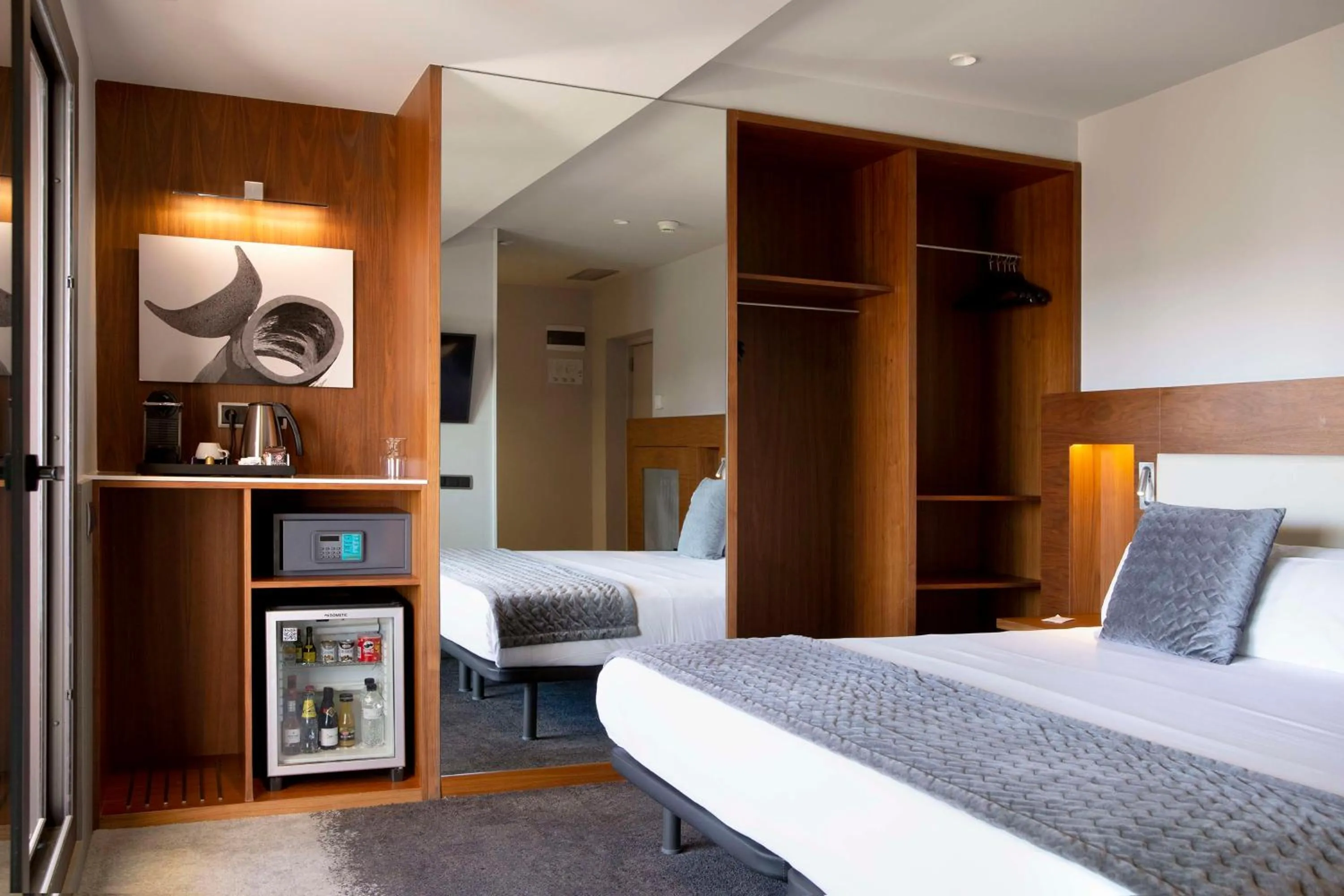 Photo of the whole room, Bed in Best Western Premier Hotel Dante