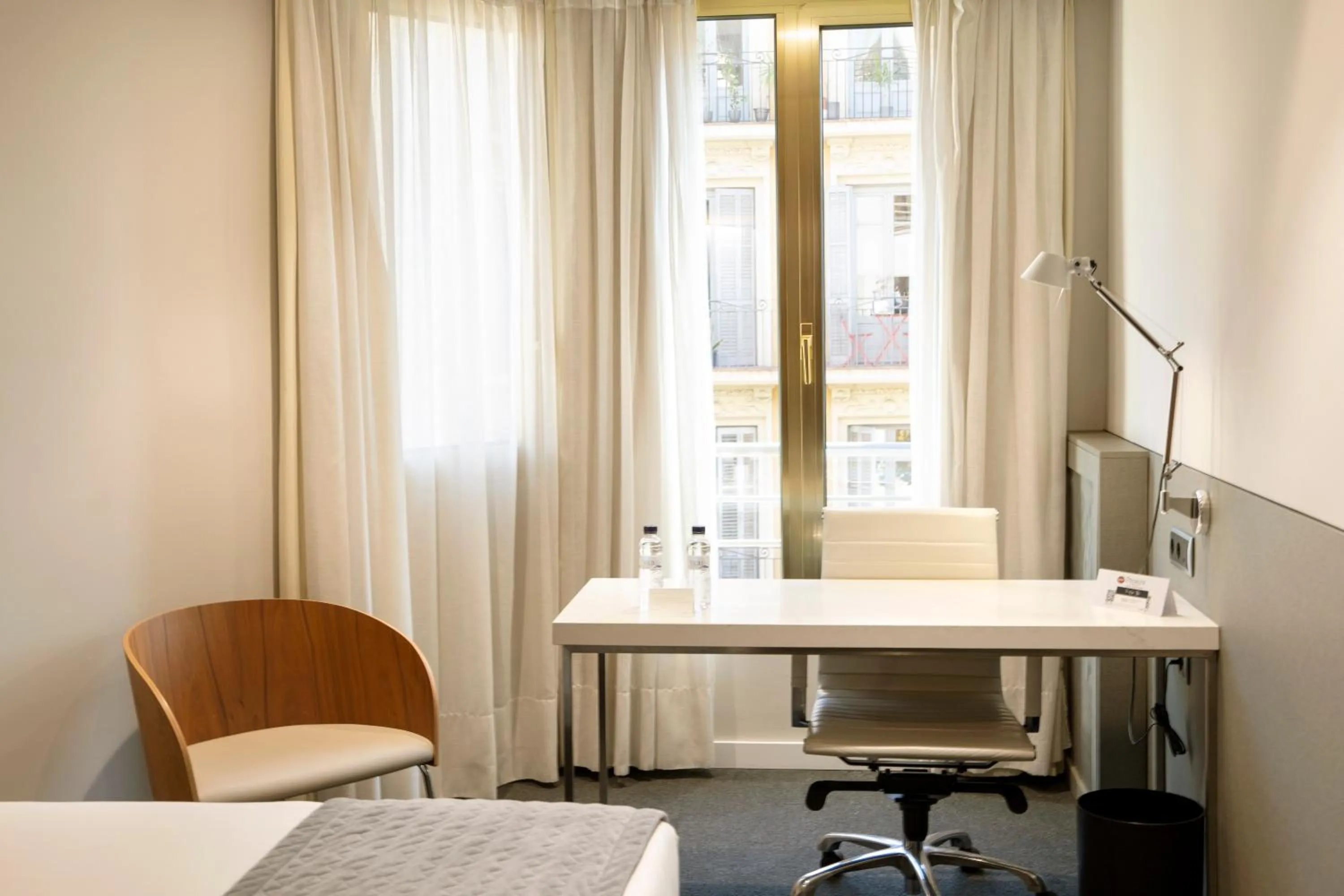 Photo of the whole room in Best Western Premier Hotel Dante