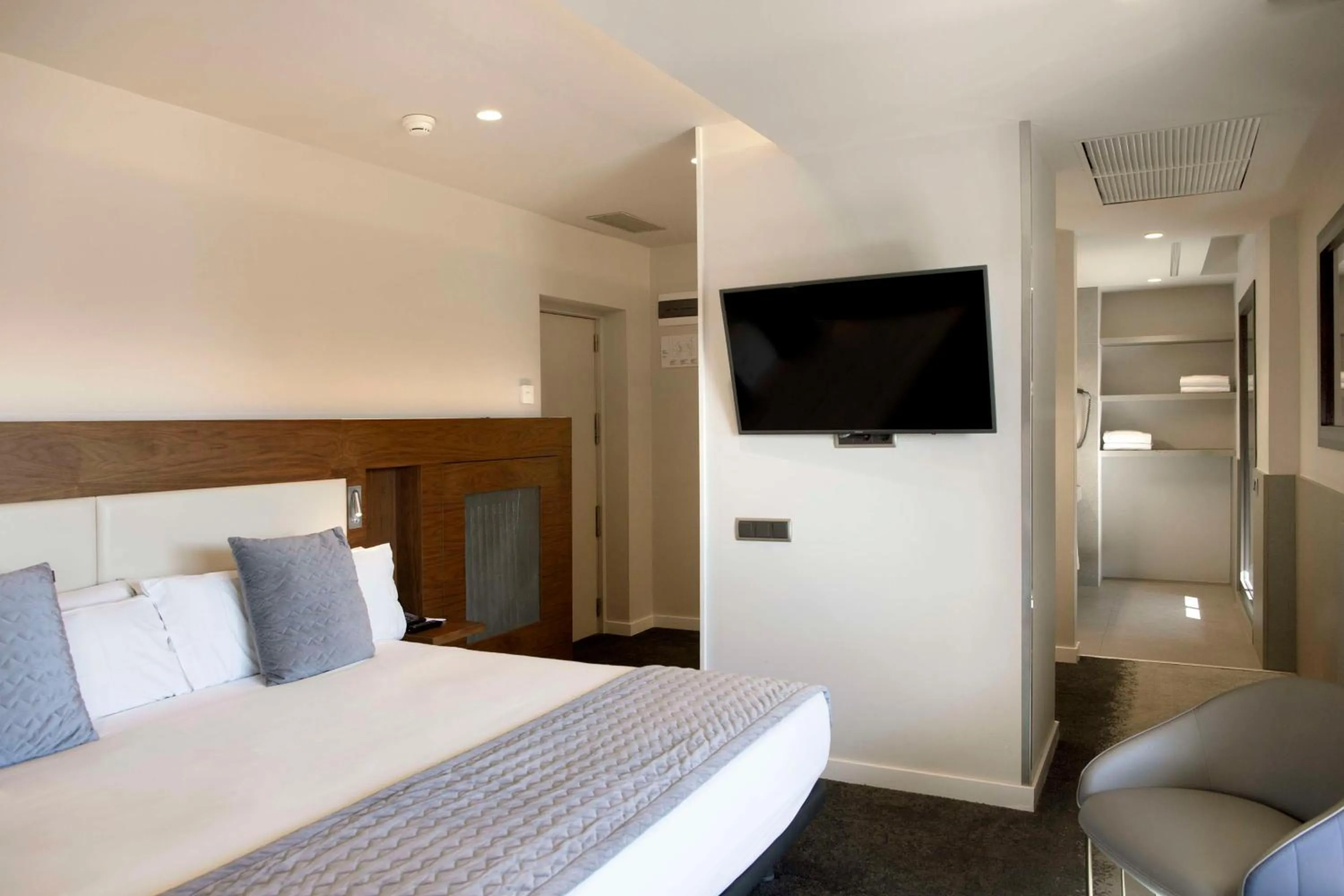 Photo of the whole room, Bed in Best Western Premier Hotel Dante