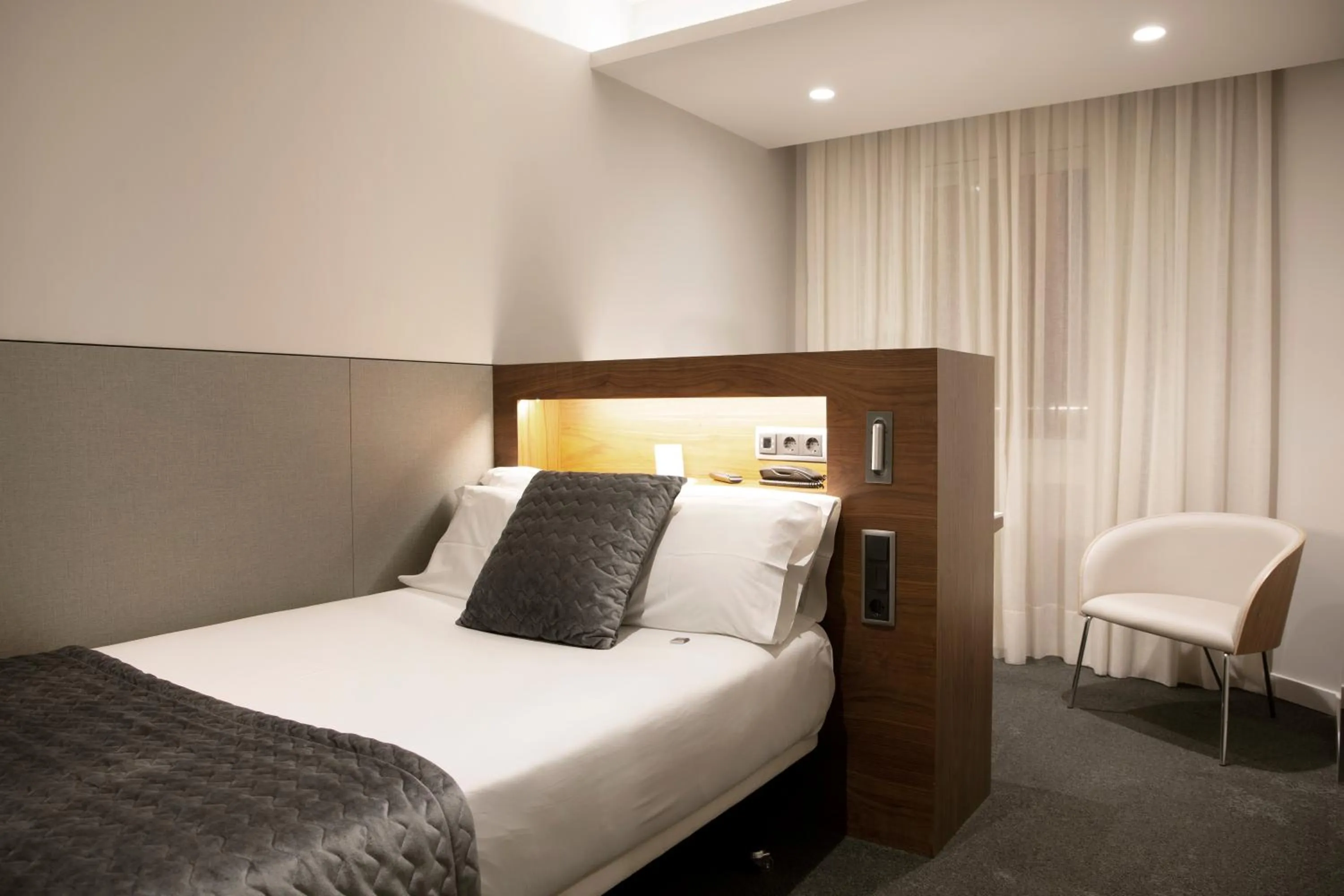 Photo of the whole room, Bed in Best Western Premier Hotel Dante