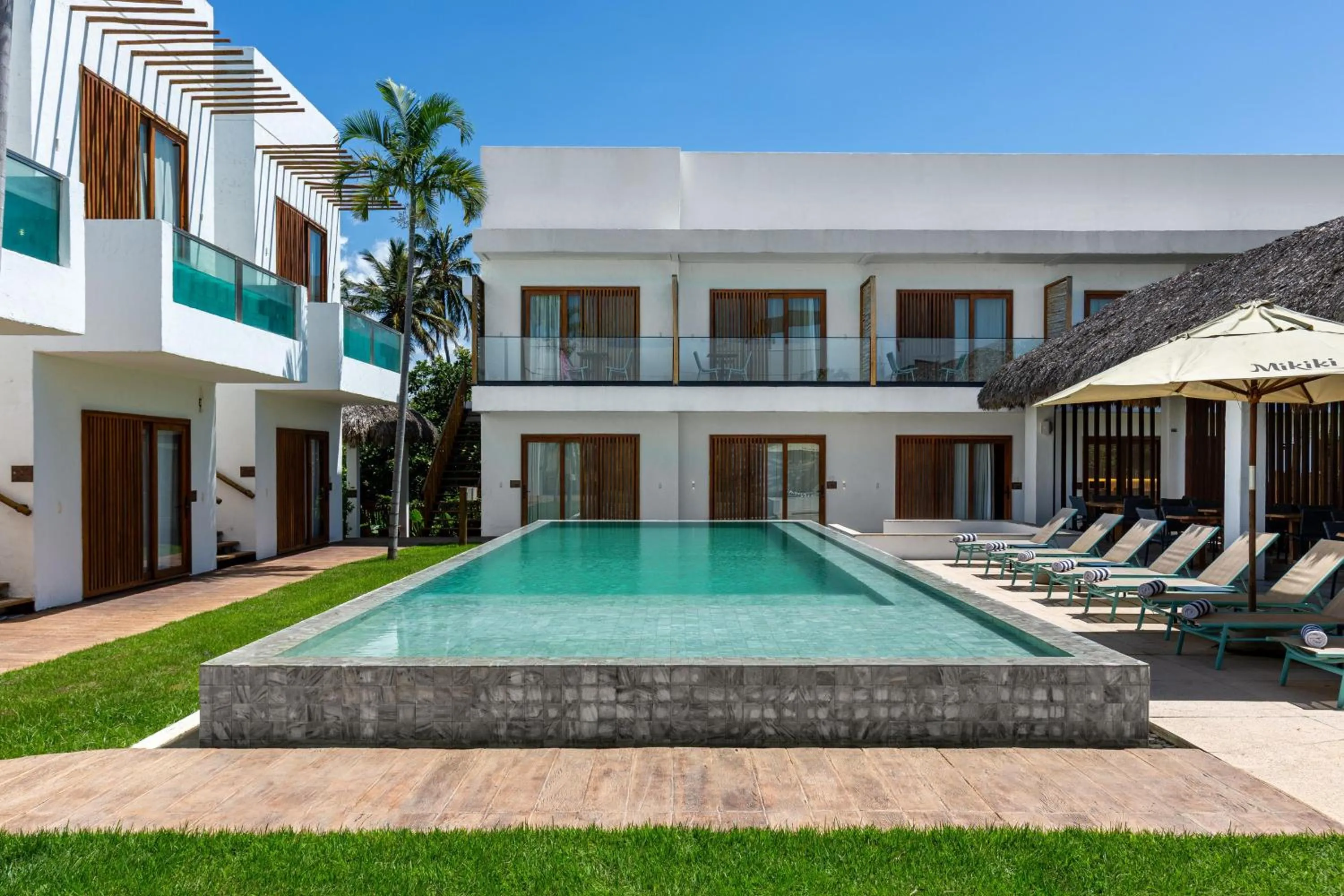 Day in Mikiki Lifestyle Hotel