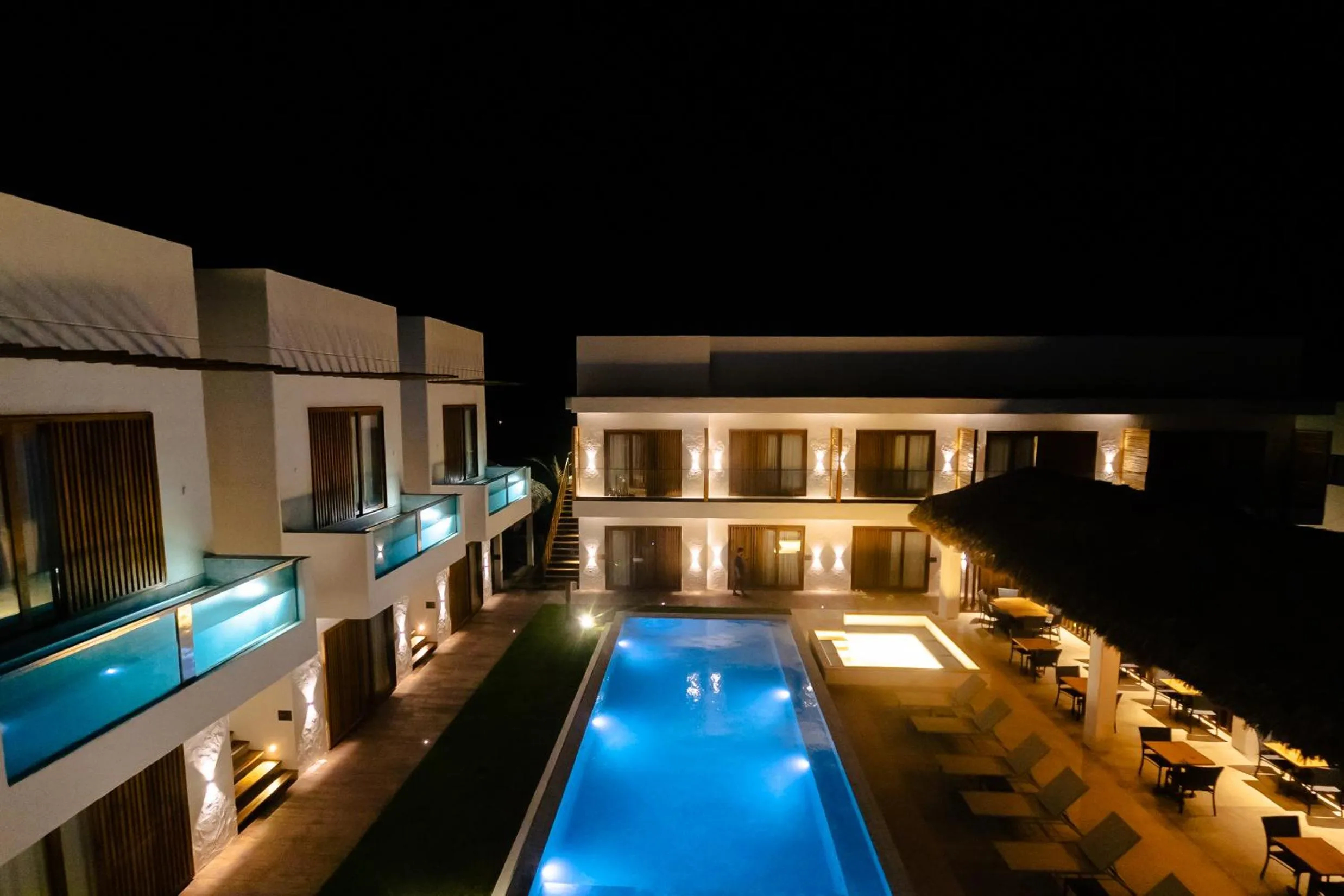 Night in Mikiki Lifestyle Hotel