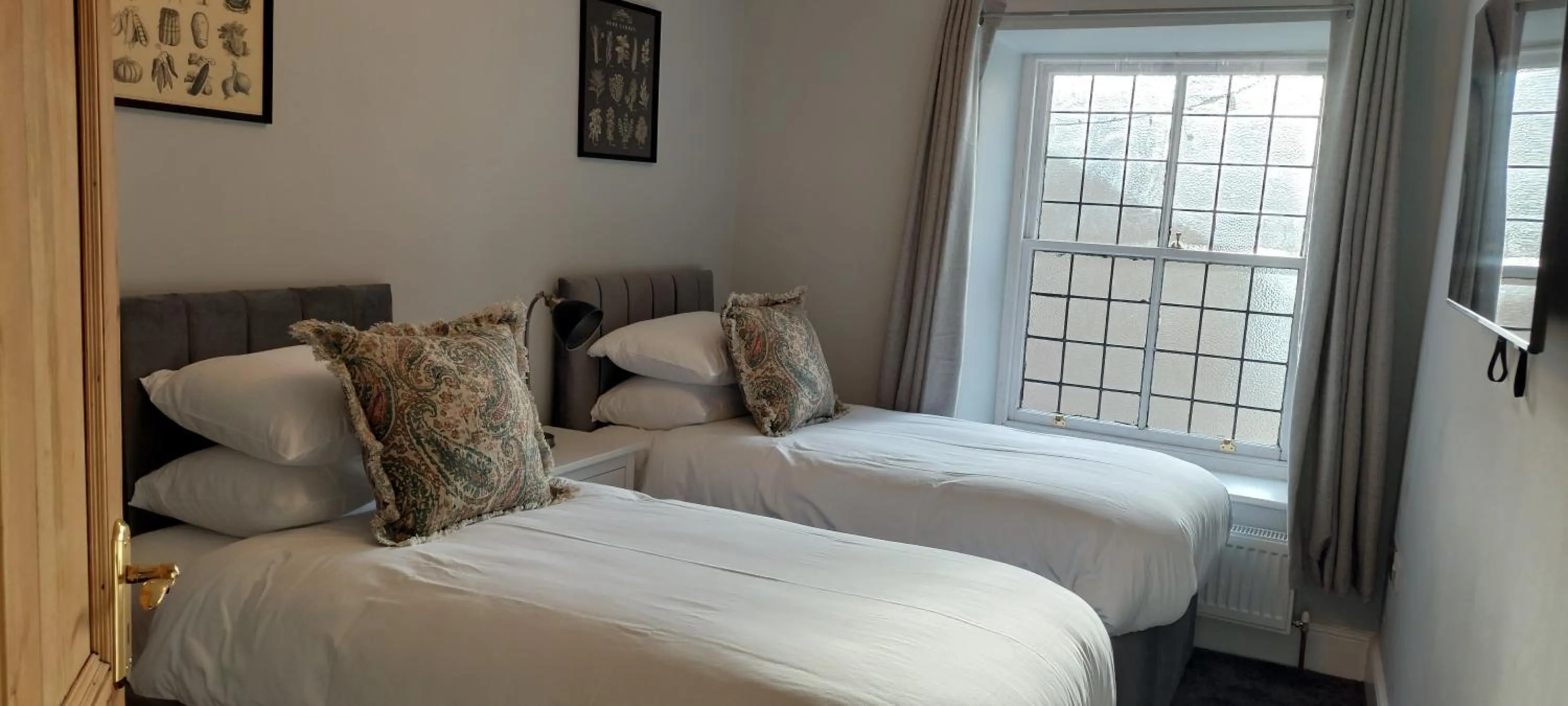 Bed in The Black Horse Inn