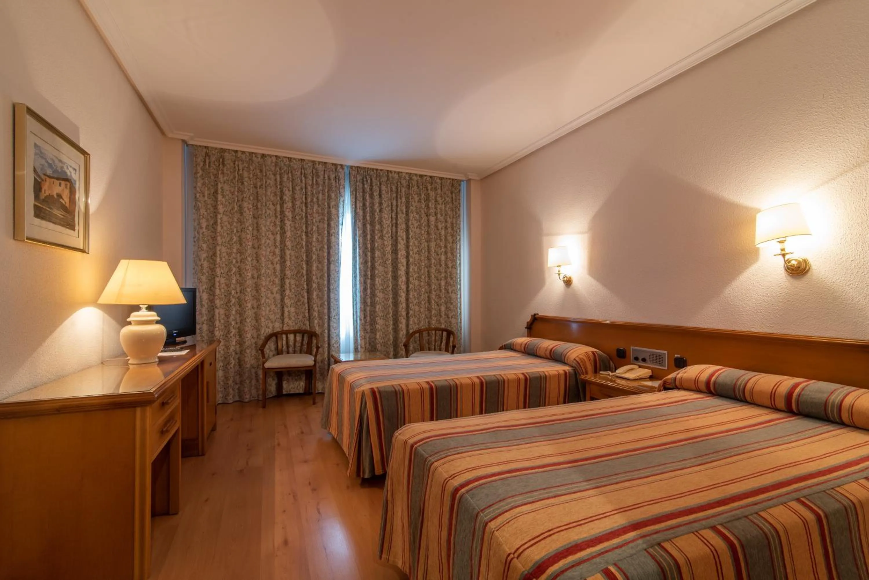 Bed in Hospedium Hotel Europa Centro