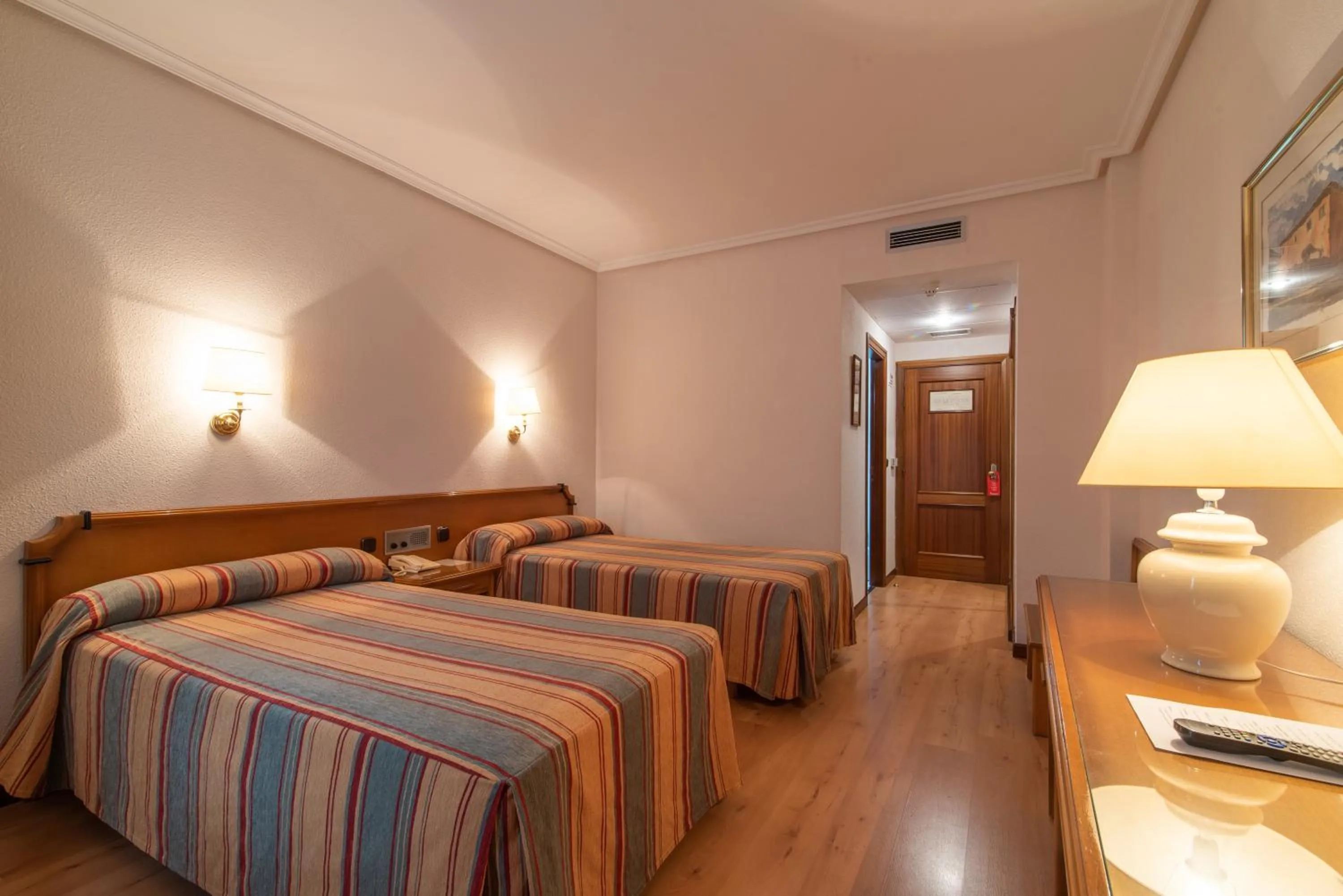 Bed in Hospedium Hotel Europa Centro