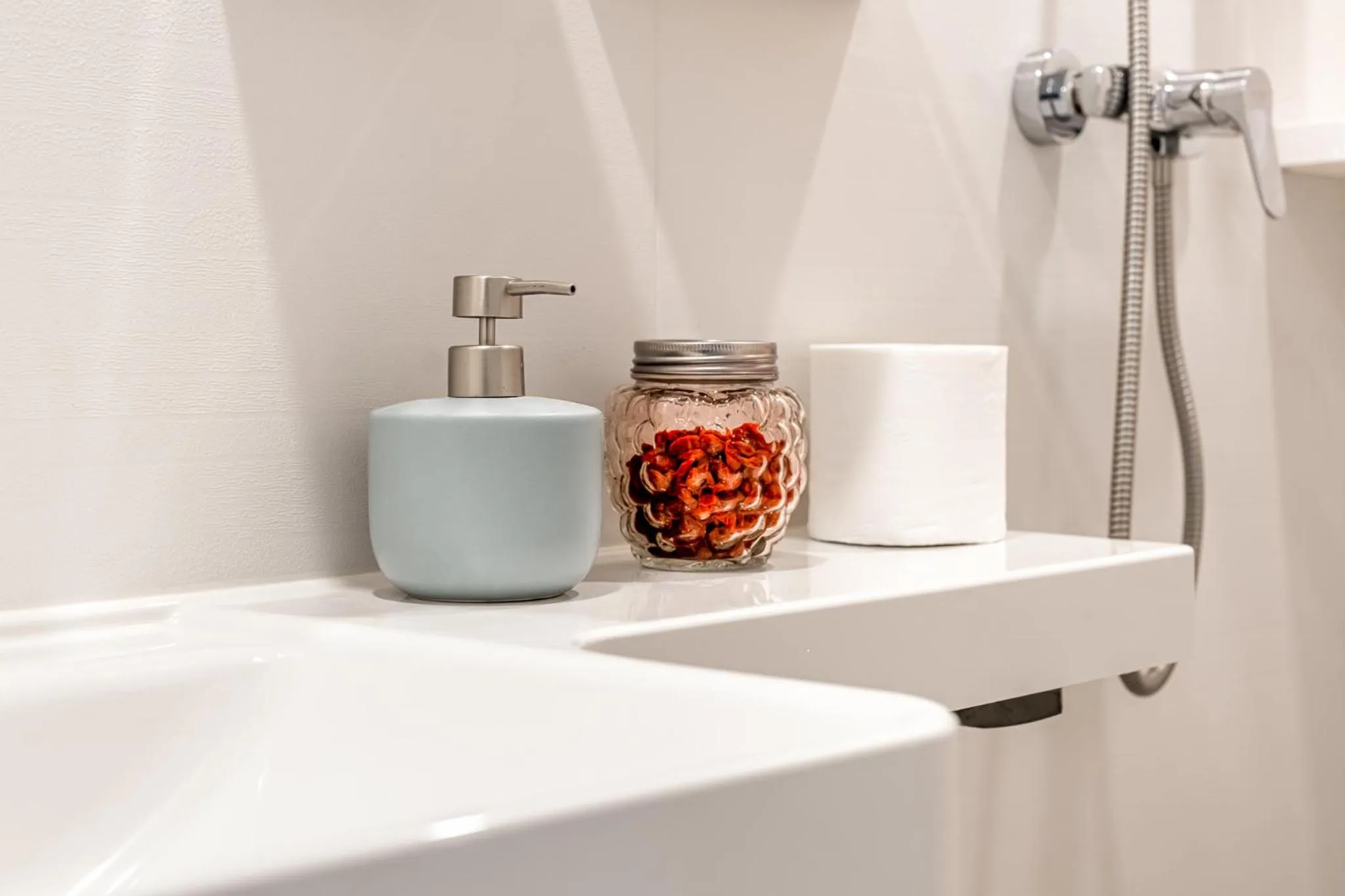 Bathroom in The Berry Boutique