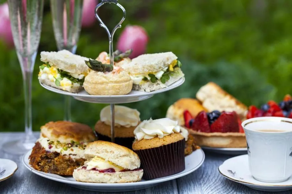 Food and drinks in The Berry Boutique