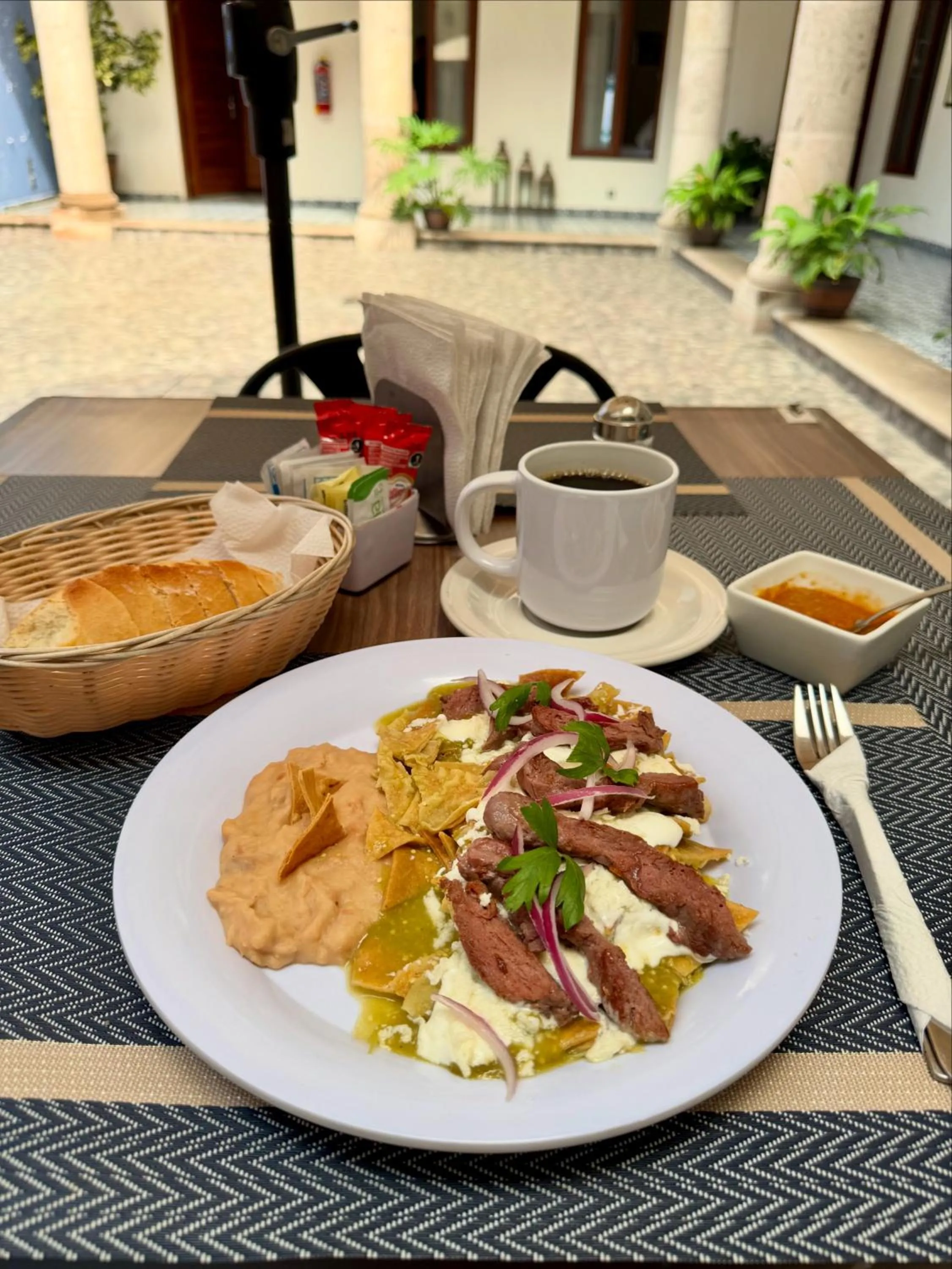 Restaurant/places to eat in Casona 1530