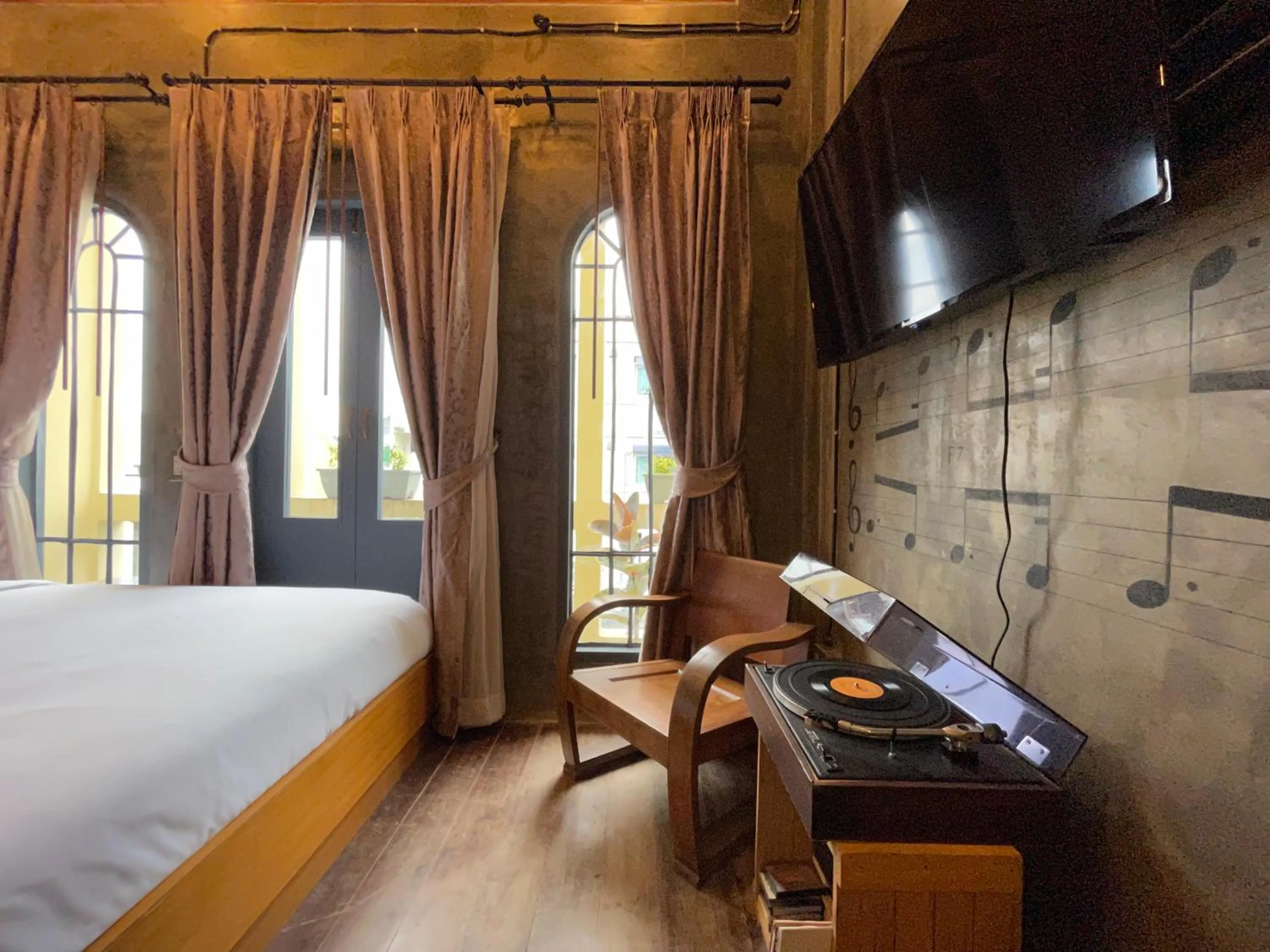 Bedroom, Bed in Central Old Town Cottage