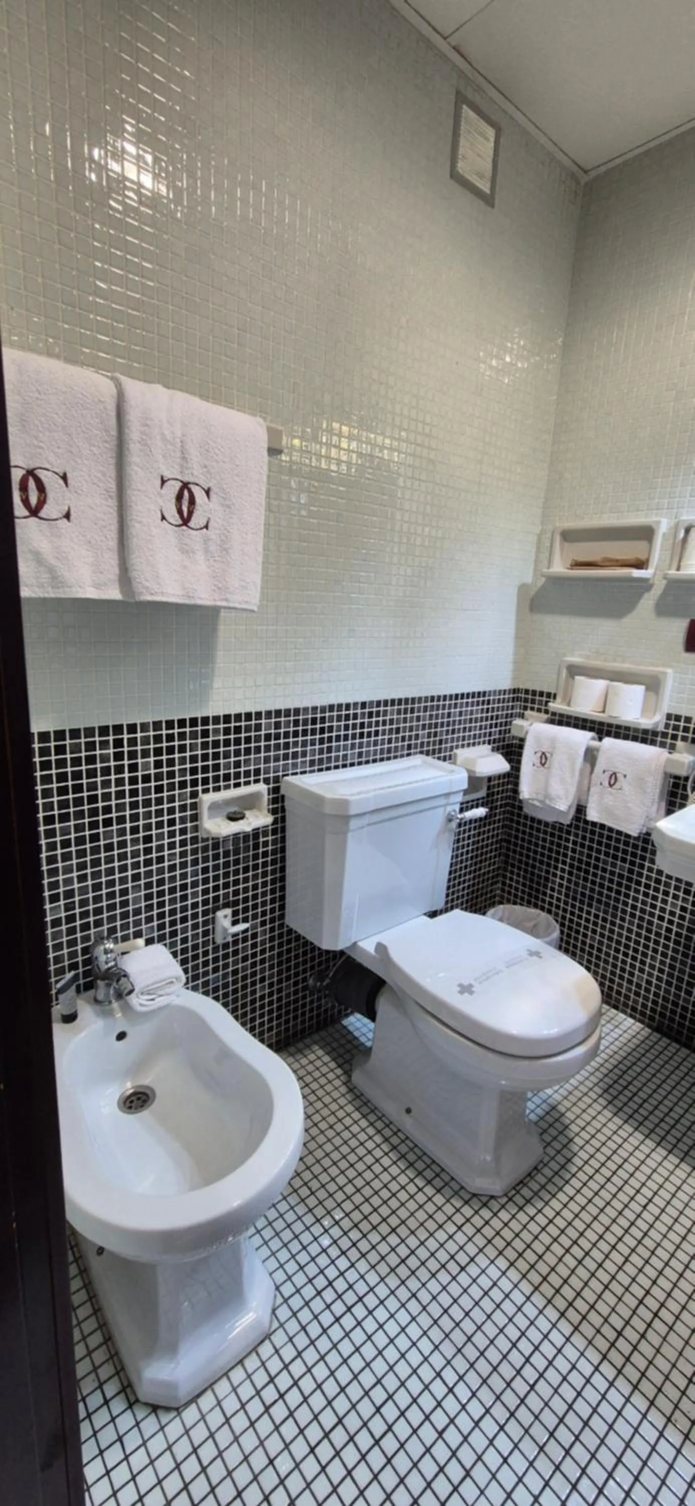 Bathroom in Hotel Carlos V