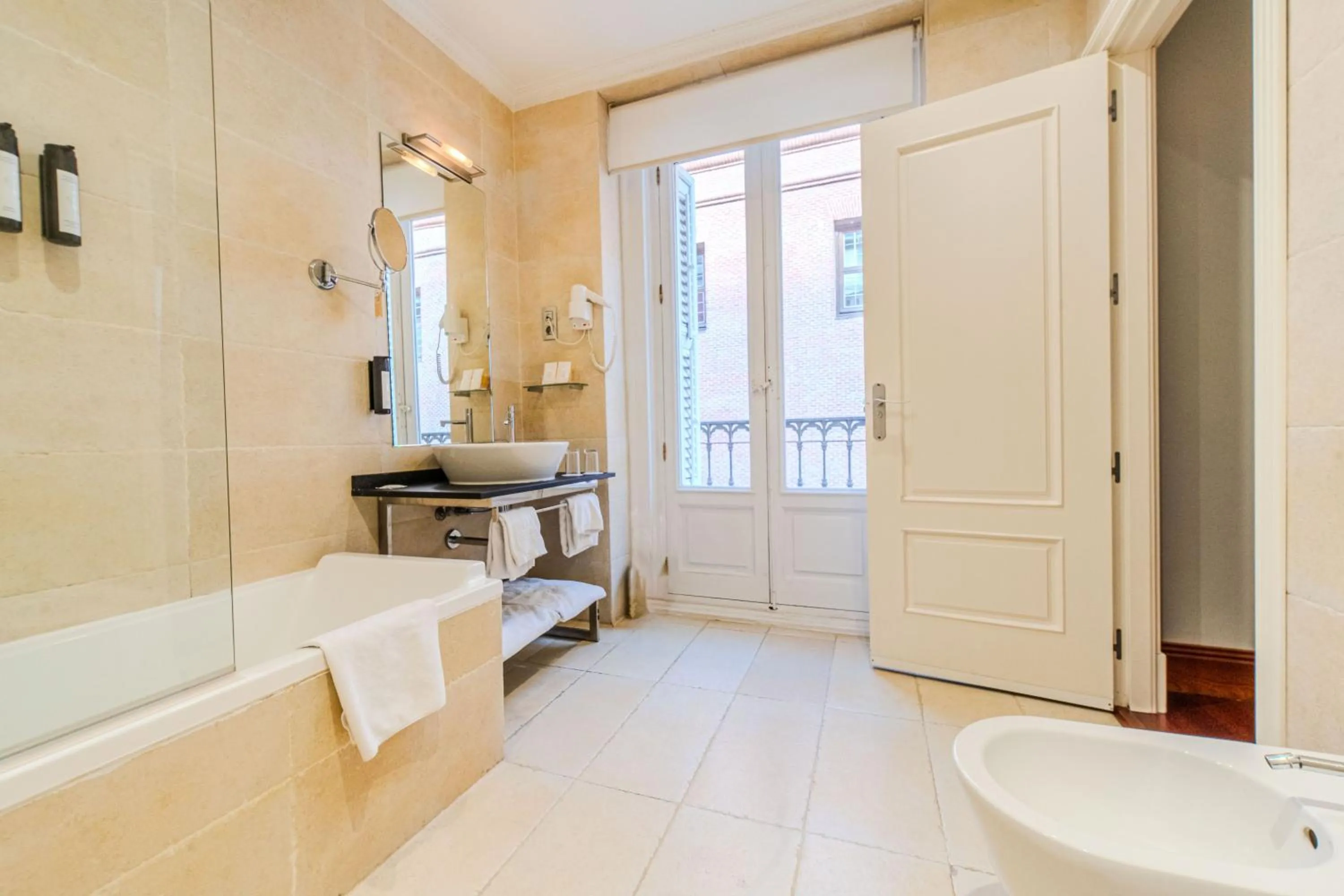 Bathroom in ITC Infantas by Soho Boutique