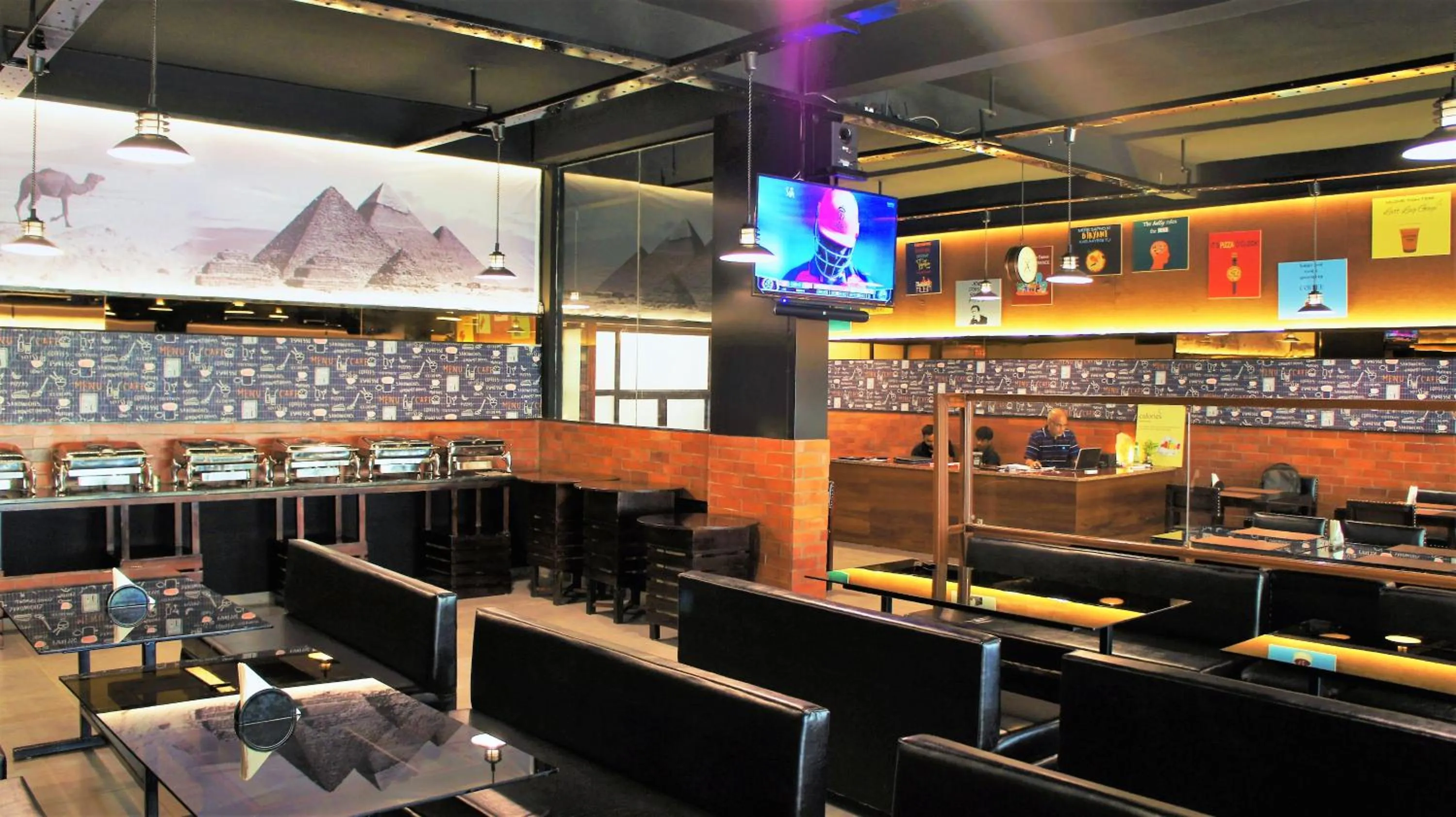 Restaurant/places to eat in Stovehouse Inn