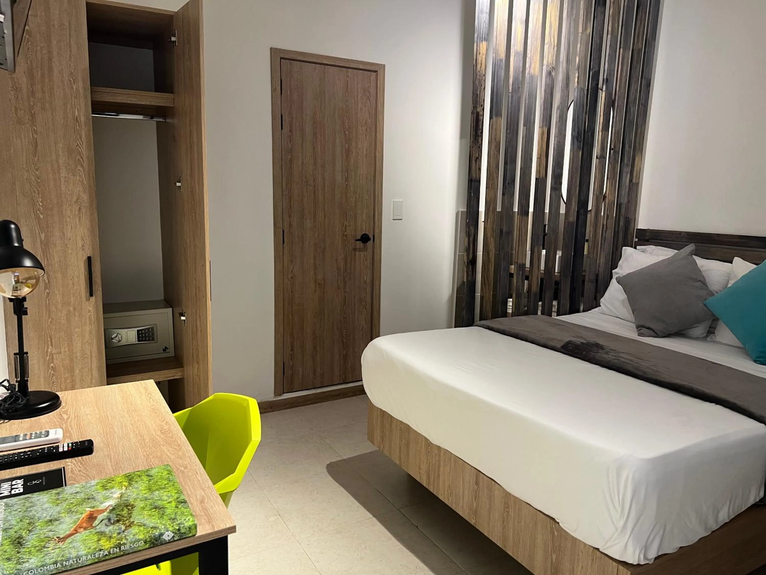 Bed in HOTEL 9.5 SAN FERNANDO