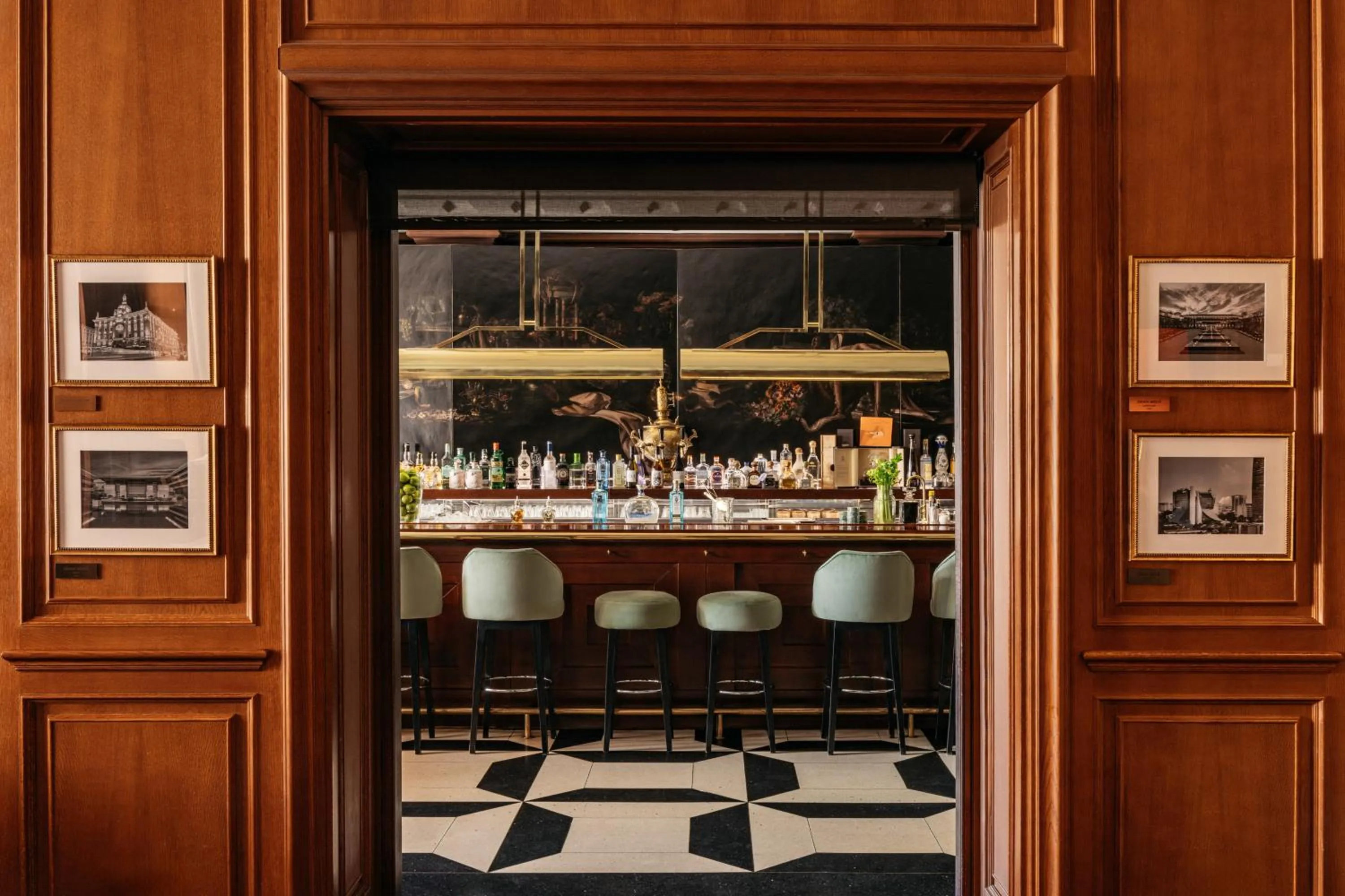 Lounge or bar in Hotel Fenix Gran Meliá - The Leading Hotels of the World