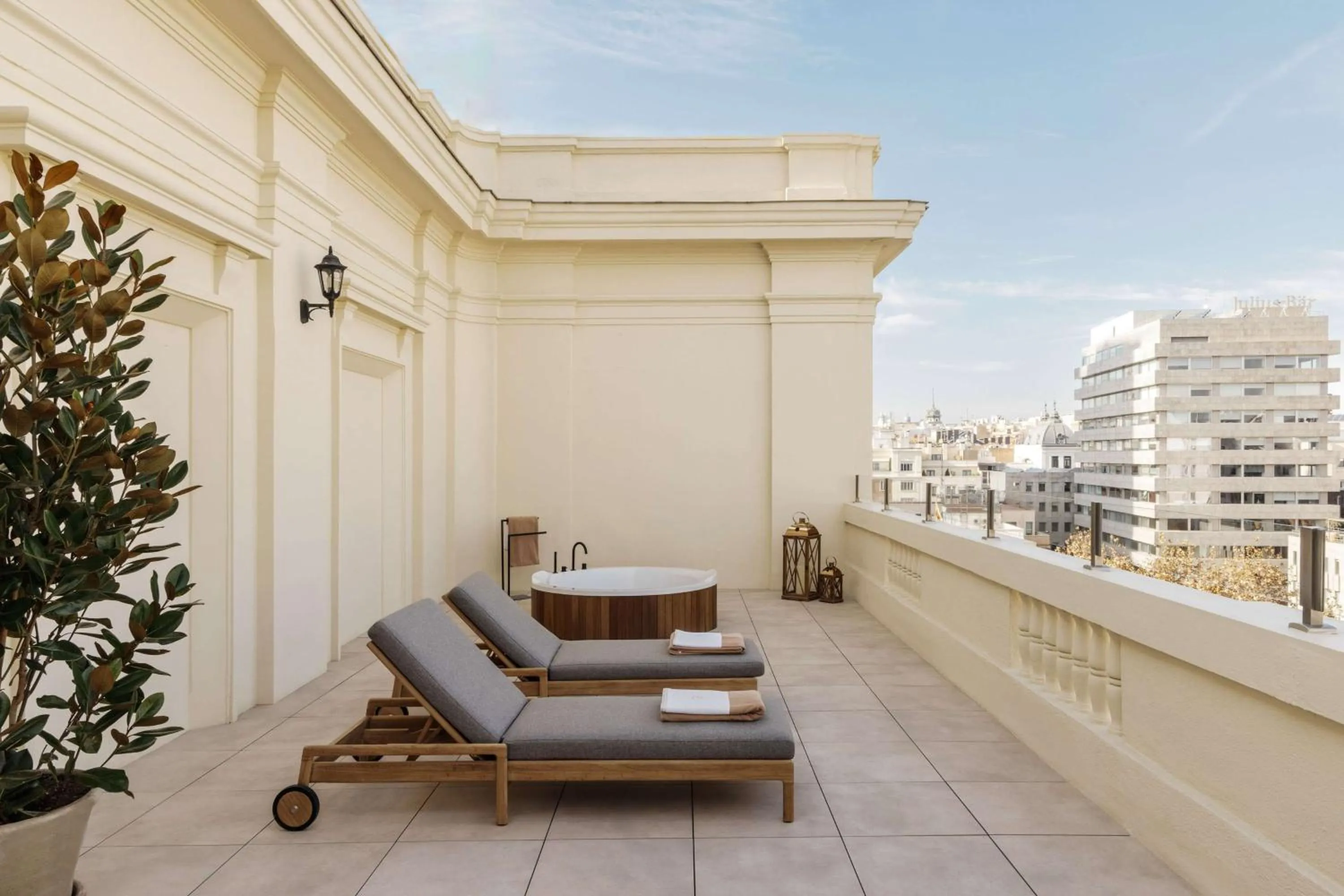 Bedroom in Hotel Fenix Gran Meliá - The Leading Hotels of the World