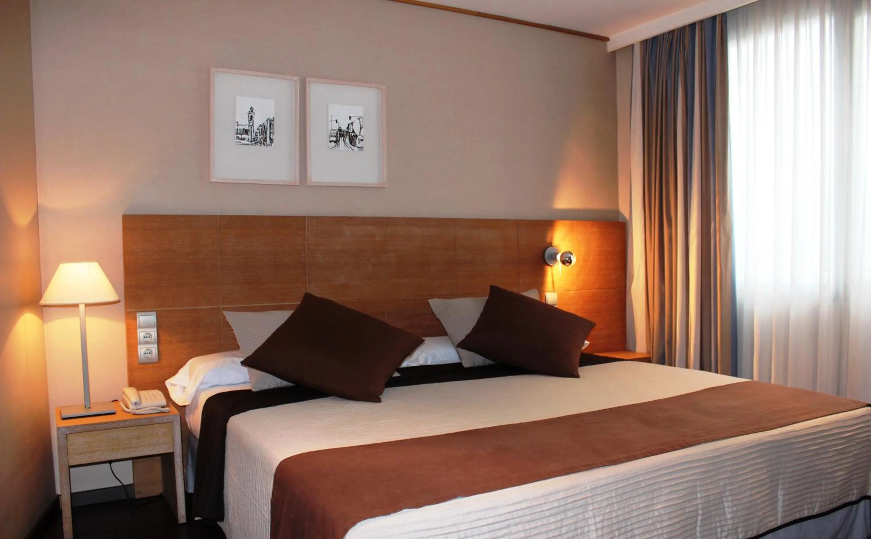 Photo of the whole room, Bed in Eurohotel Castellón