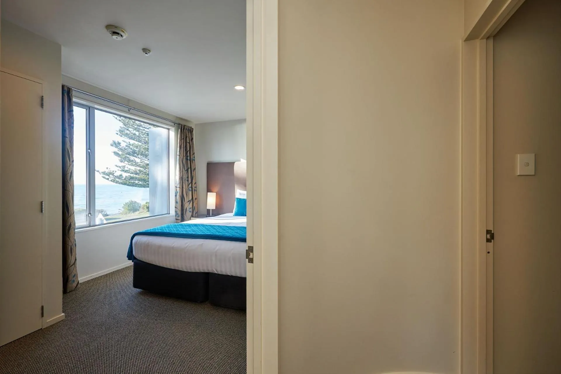 Bed in Waves on the Esplanade