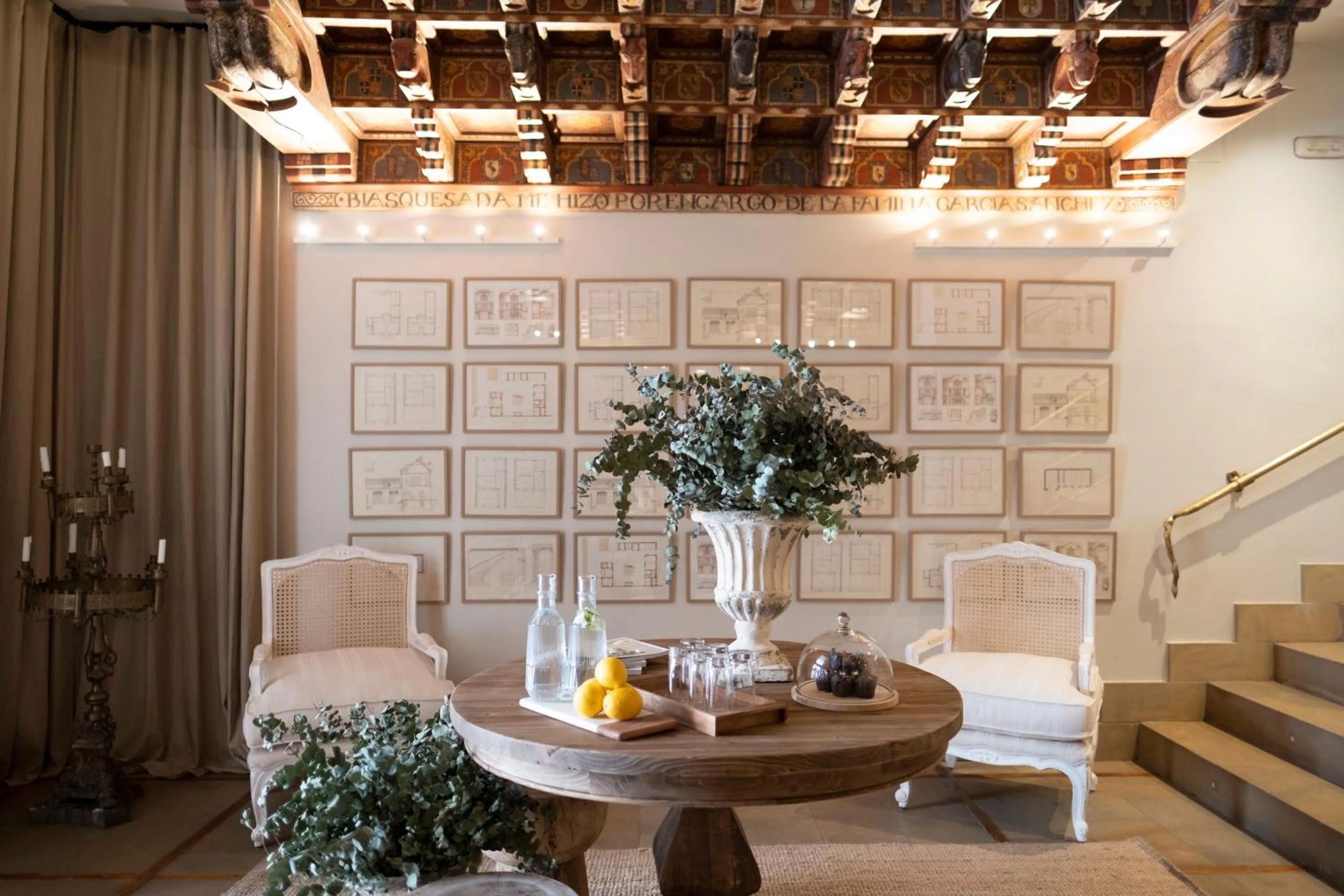 Lobby or reception in Hotel Cetina Palacio de los Salcedo