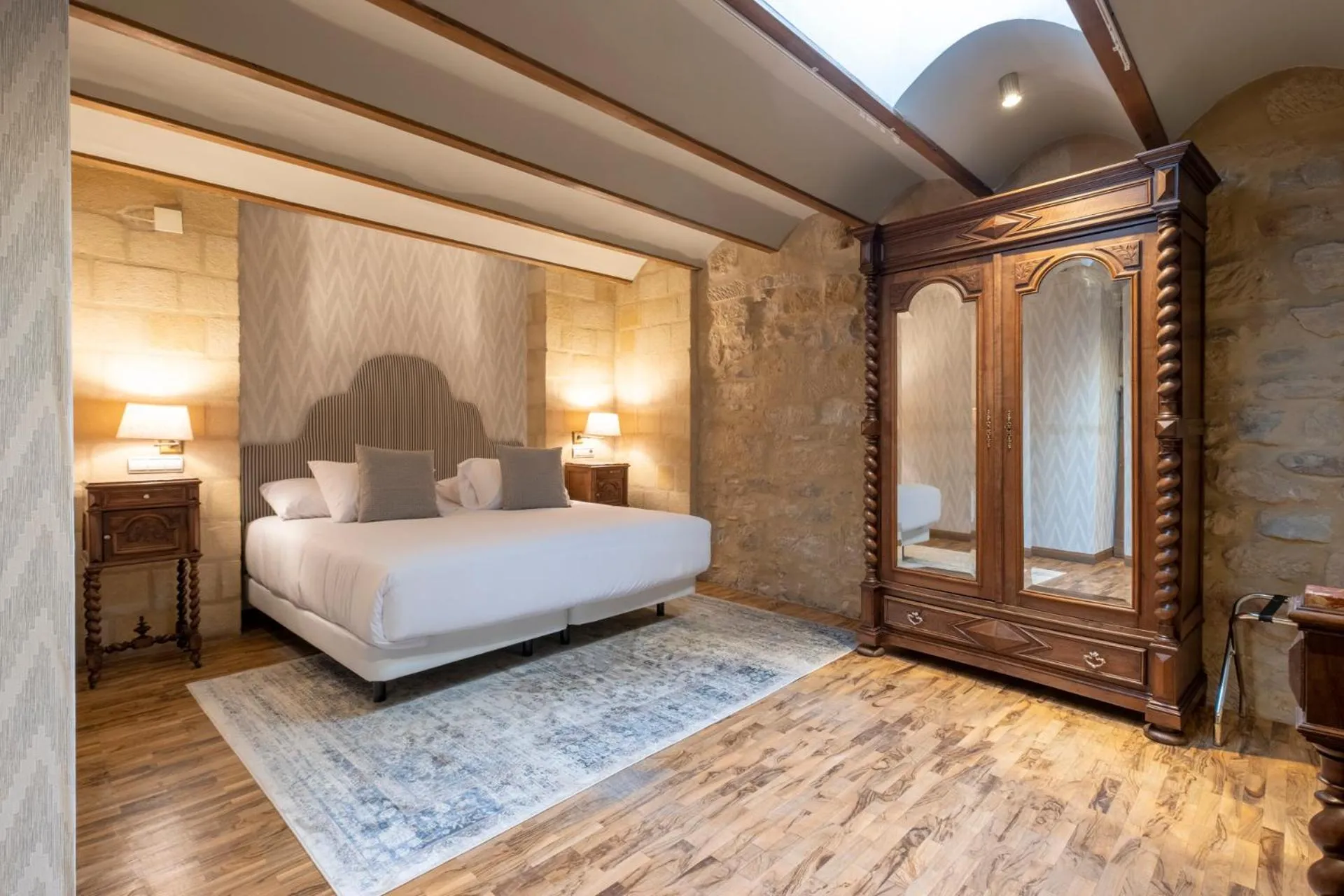 Bed in Hotel Cetina Palacio de los Salcedo