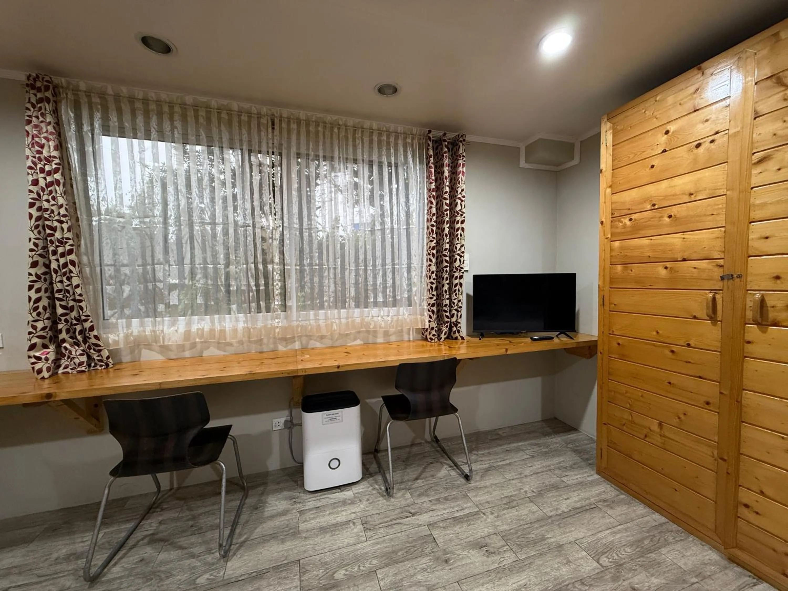 TV and multimedia in Misty Hills