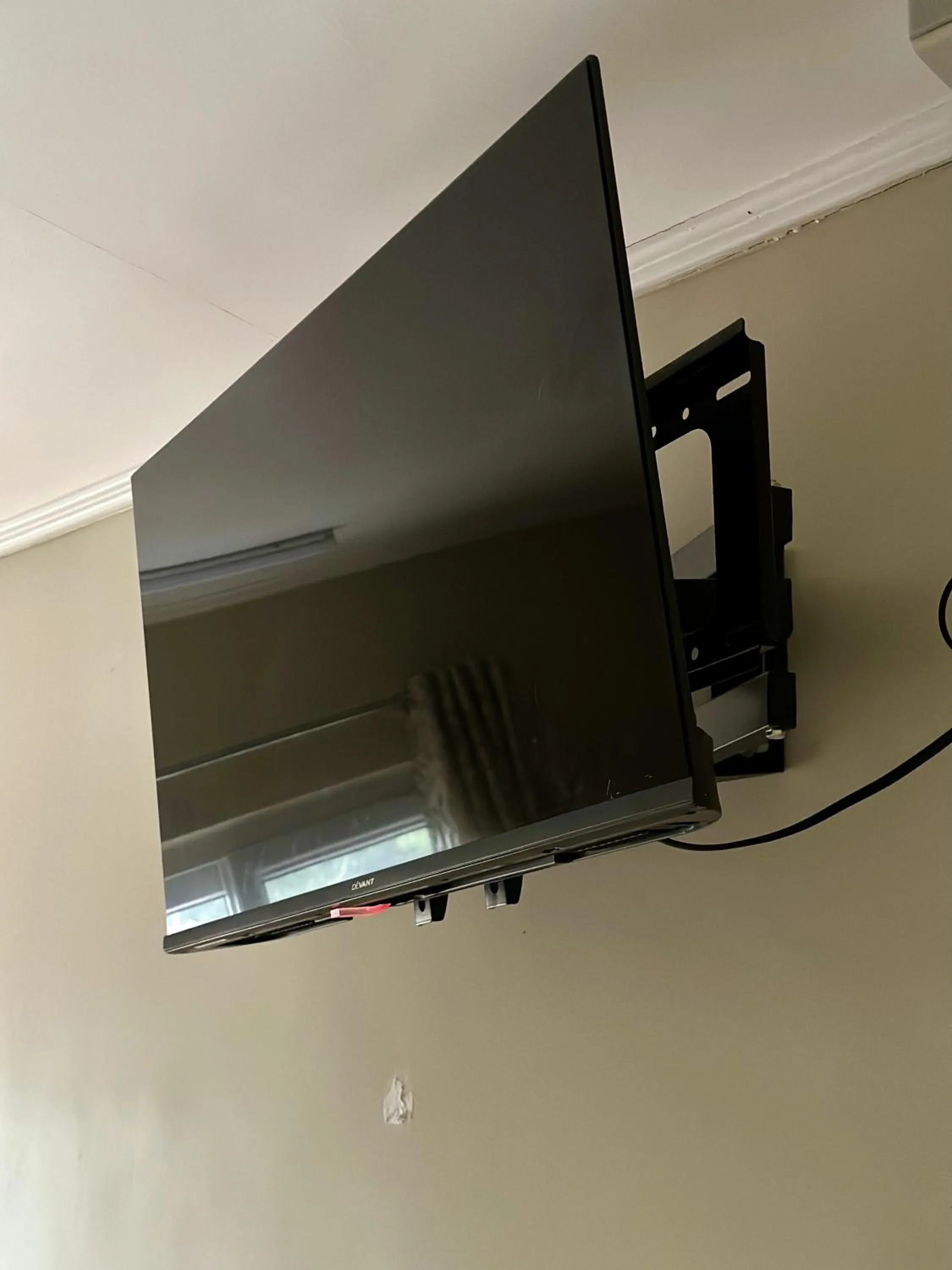 TV and multimedia in Misty Hills