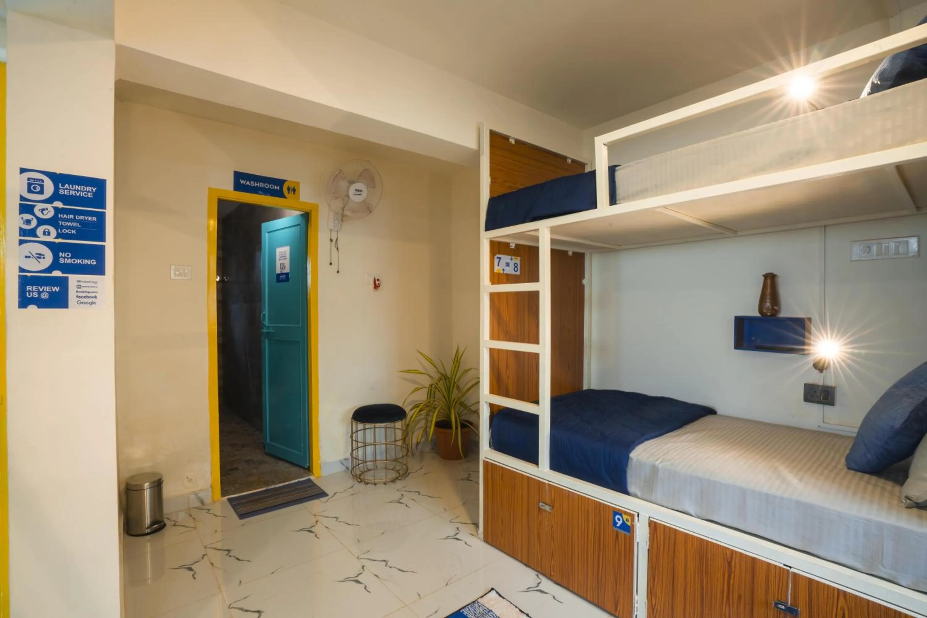 Bed in Shalom Backpackers Anjuna Goa
